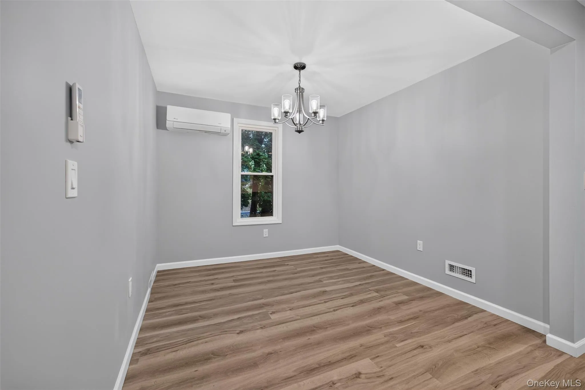 95 Silver Lake Sctn Road, Middletown, NY, 3 Bedrooms Bedrooms, 6 Rooms Rooms,2 BathroomsBathrooms,Residential,For Rent,Silver Lake Sctn,0,1046001 95 Silver Lake Sctn Road, Middletown, NY, 3 Bedrooms Bedrooms, 6 Rooms Rooms,2 BathroomsBathrooms,Residential,For Rent,Silver Lake Sctn,0,1046001