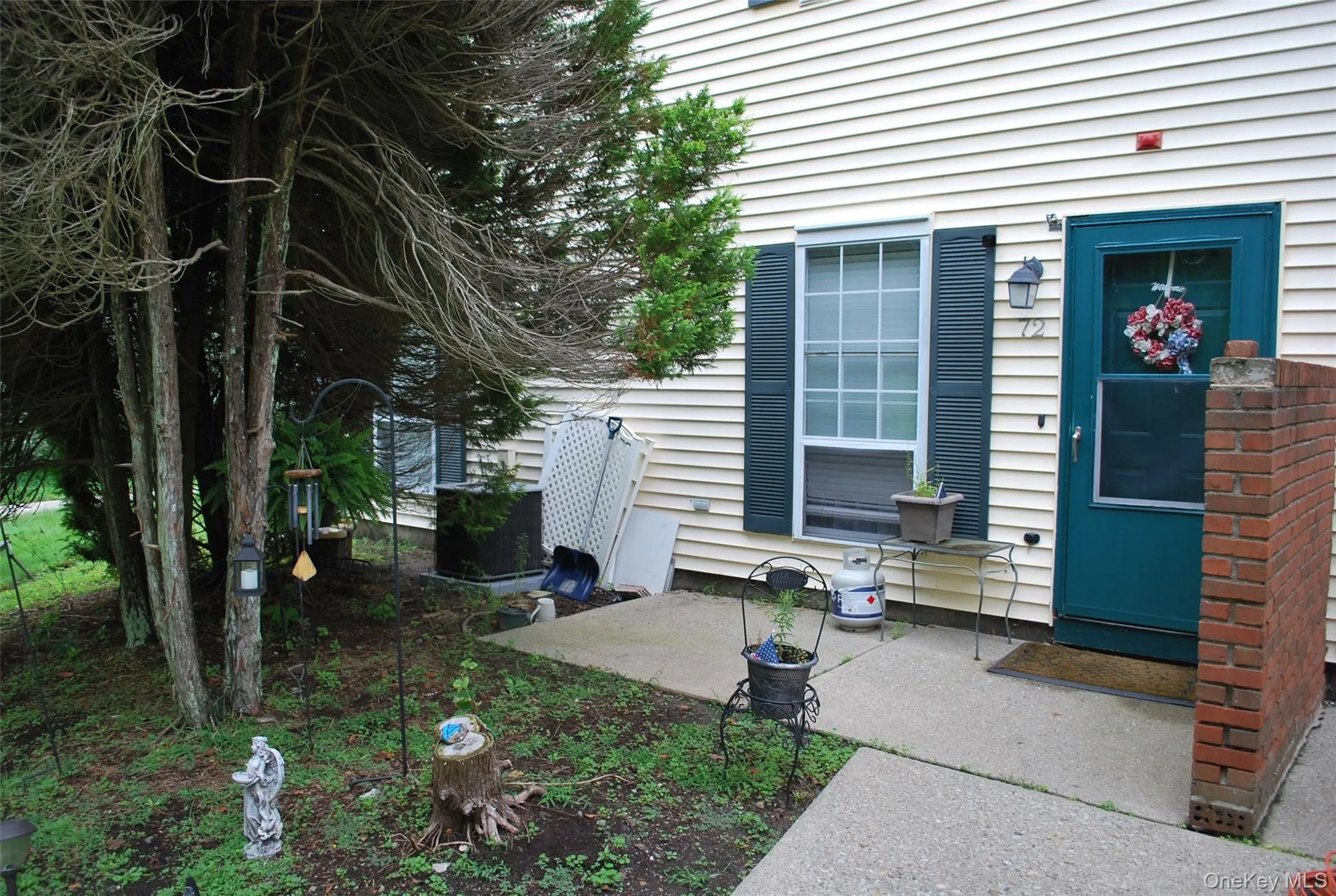 72 The Rise, Warwick (town), NY, 2 Bedrooms Bedrooms, 5 Rooms Rooms,1 BathroomBathrooms,Residential Lease,For Rent,The Rise,0,1046009 72 The Rise, Warwick (town), NY, 2 Bedrooms Bedrooms, 5 Rooms Rooms,1 BathroomBathrooms,Residential Lease,For Rent,The Rise,0,1046009