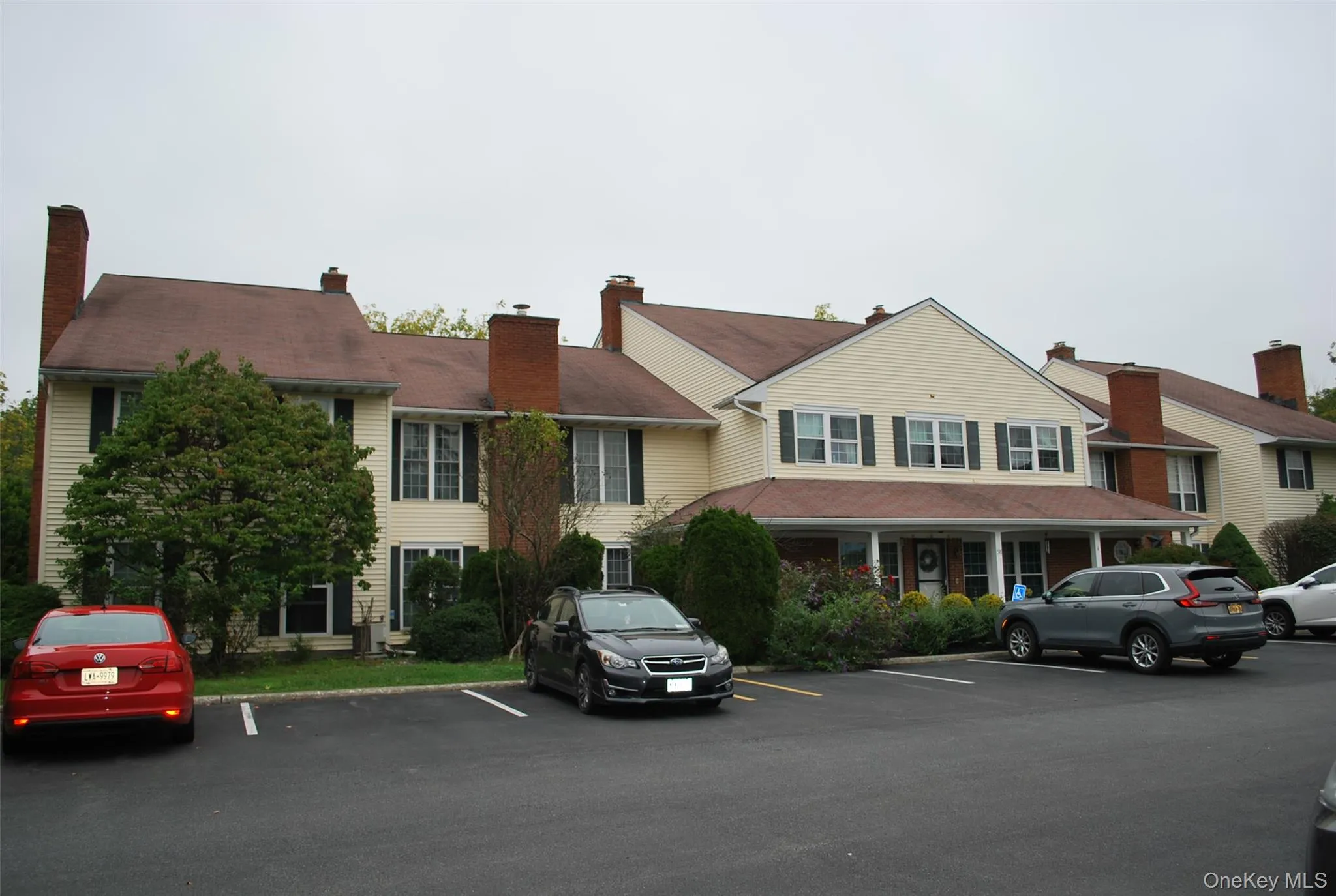 72 The Rise, Warwick (town), NY, 2 Bedrooms Bedrooms, 5 Rooms Rooms,1 BathroomBathrooms,Residential Lease,For Rent,The Rise,0,1046009 72 The Rise, Warwick (town), NY, 2 Bedrooms Bedrooms, 5 Rooms Rooms,1 BathroomBathrooms,Residential Lease,For Rent,The Rise,0,1046009