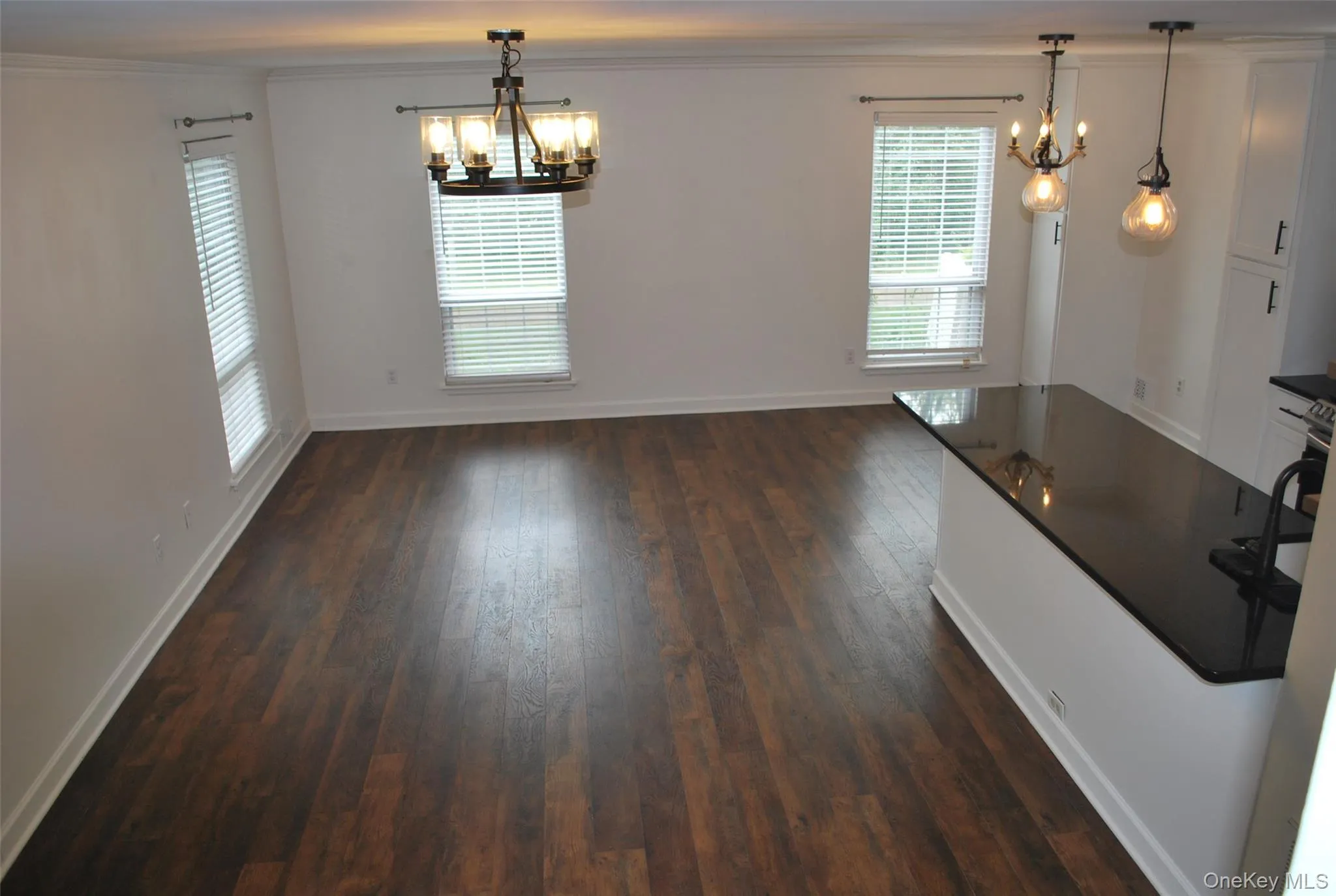 72 The Rise, Warwick (town), NY, 2 Bedrooms Bedrooms, 5 Rooms Rooms,1 BathroomBathrooms,Residential Lease,For Rent,The Rise,0,1046009 72 The Rise, Warwick (town), NY, 2 Bedrooms Bedrooms, 5 Rooms Rooms,1 BathroomBathrooms,Residential Lease,For Rent,The Rise,0,1046009