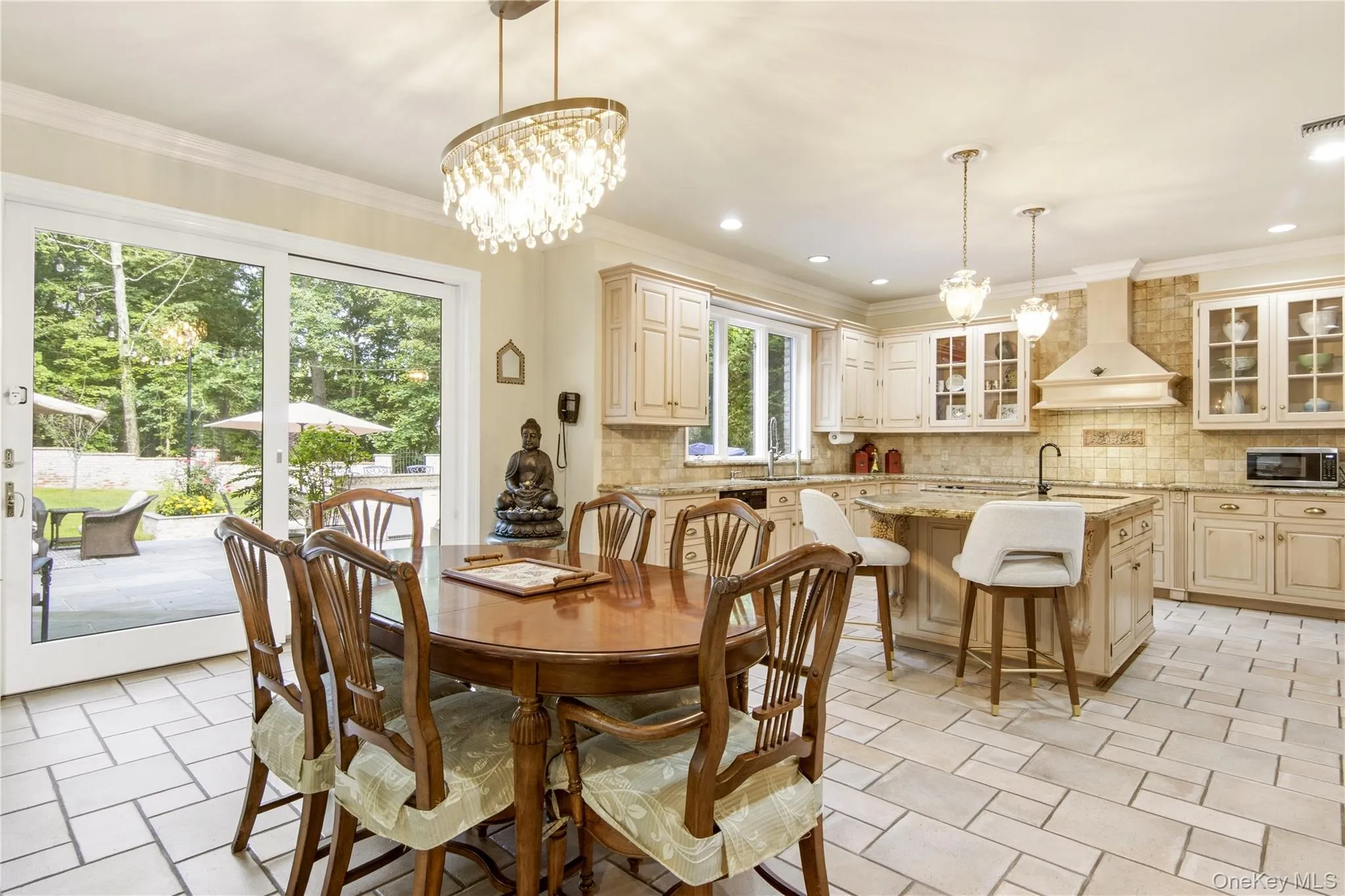 3 White Birch Road, Oyster Bay, NY, 6 Bedrooms Bedrooms, 12 Rooms Rooms,6 BathroomsBathrooms,Residential,For Rent,White Birch,0,1046012 3 White Birch Road, Oyster Bay, NY, 6 Bedrooms Bedrooms, 12 Rooms Rooms,6 BathroomsBathrooms,Residential,For Rent,White Birch,0,1046012