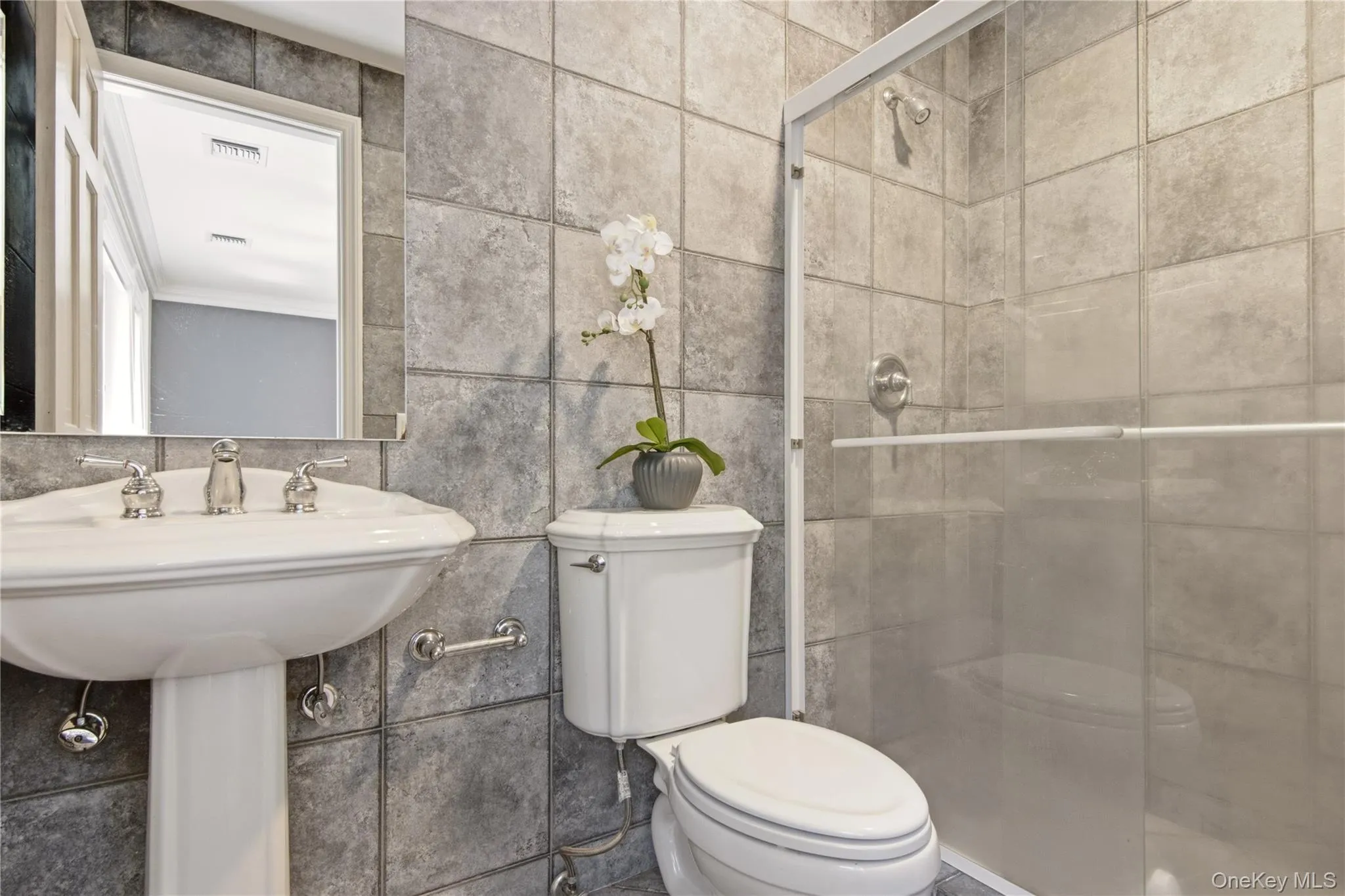 3 White Birch Road, Oyster Bay, NY, 6 Bedrooms Bedrooms, 12 Rooms Rooms,6 BathroomsBathrooms,Residential,For Rent,White Birch,0,1046012 3 White Birch Road, Oyster Bay, NY, 6 Bedrooms Bedrooms, 12 Rooms Rooms,6 BathroomsBathrooms,Residential,For Rent,White Birch,0,1046012