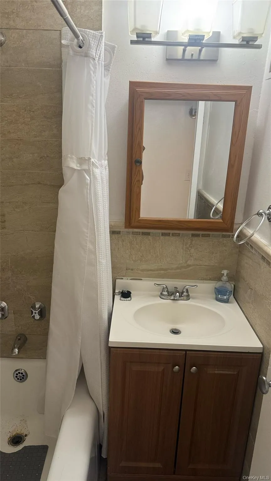 7 FODHAM HILL, New York, NY, 2 Bedrooms Bedrooms, 4 Rooms Rooms,1 BathroomBathrooms,Residential,For Rent,FODHAM HILL,0,1046014 7 FODHAM HILL, New York, NY, 2 Bedrooms Bedrooms, 4 Rooms Rooms,1 BathroomBathrooms,Residential,For Rent,FODHAM HILL,0,1046014