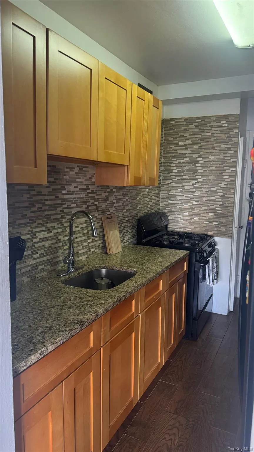 7 FODHAM HILL, New York, NY, 2 Bedrooms Bedrooms, 4 Rooms Rooms,1 BathroomBathrooms,Residential,For Rent,FODHAM HILL,0,1046014 7 FODHAM HILL, New York, NY, 2 Bedrooms Bedrooms, 4 Rooms Rooms,1 BathroomBathrooms,Residential,For Rent,FODHAM HILL,0,1046014