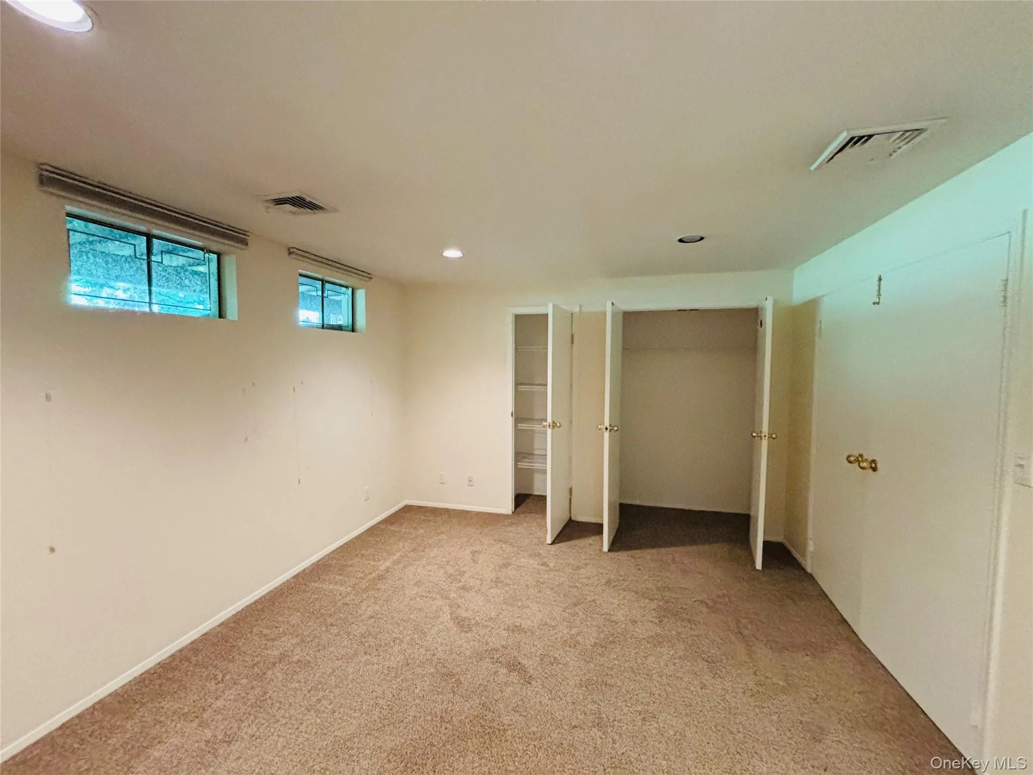 88 The Glen, Oyster Bay, NY, 3 Bedroom Bedrooms, 8 Room Rooms,3 BathroomBathrooms,Residential Lease,For Rent,The Glen,0,1046016 88 The Glen, Oyster Bay, NY, 3 Bedroom Bedrooms, 8 Room Rooms,3 BathroomBathrooms,Residential Lease,For Rent,The Glen,0,1046016