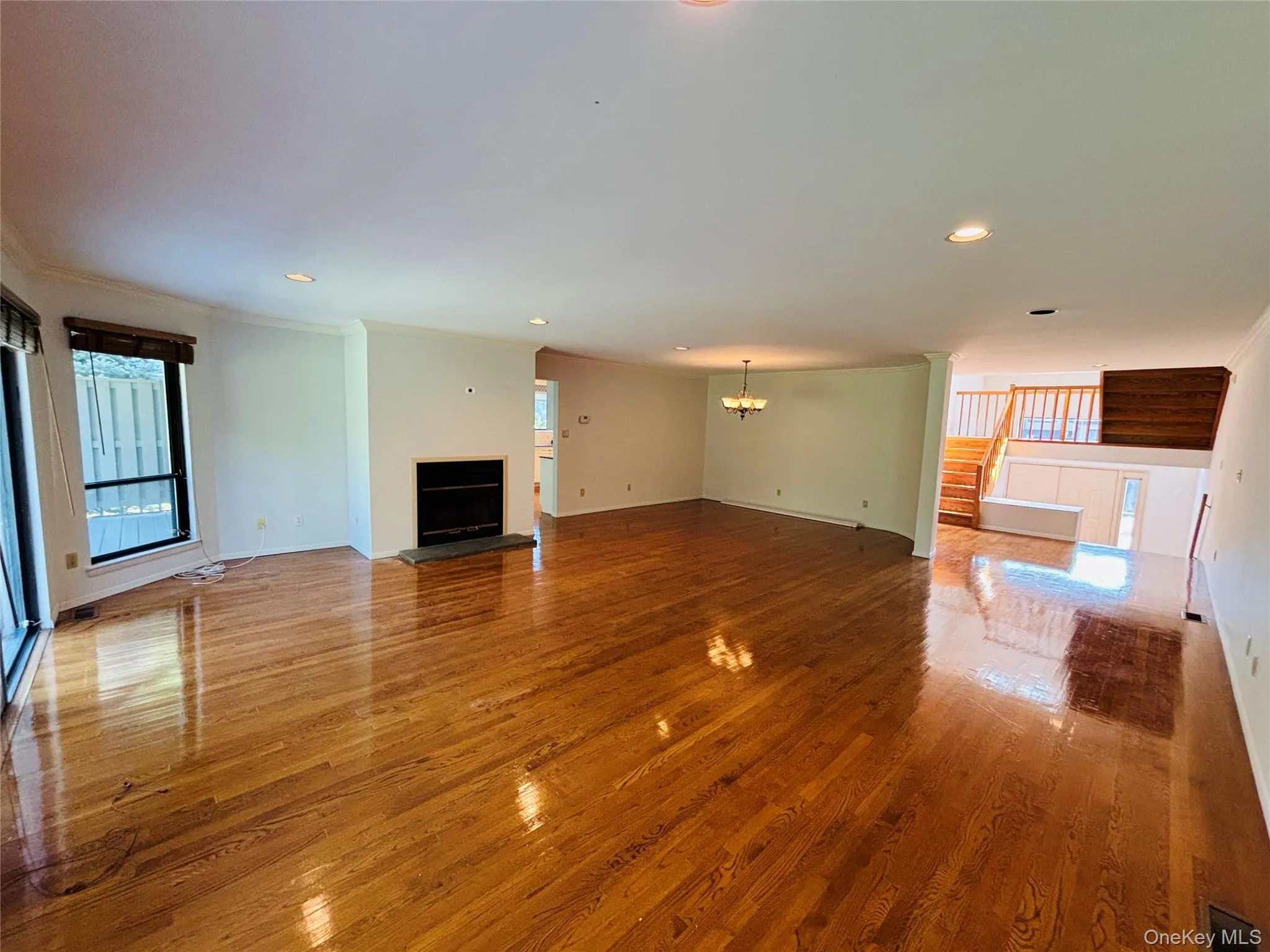 88 The Glen, Oyster Bay, NY, 3 Bedroom Bedrooms, 8 Room Rooms,3 BathroomBathrooms,Residential Lease,For Rent,The Glen,0,1046016 88 The Glen, Oyster Bay, NY, 3 Bedroom Bedrooms, 8 Room Rooms,3 BathroomBathrooms,Residential Lease,For Rent,The Glen,0,1046016