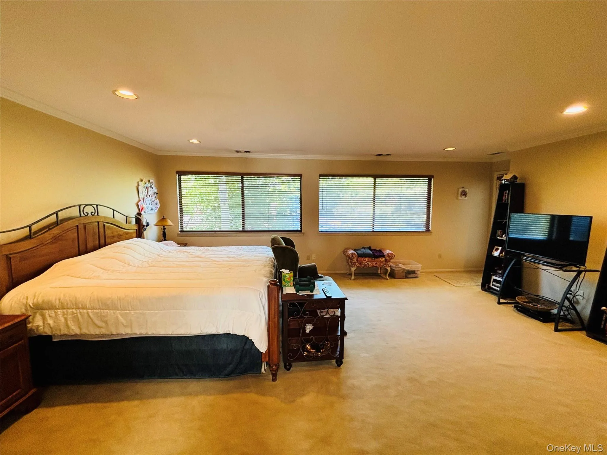 88 The Glen, Oyster Bay, NY, 3 Bedrooms Bedrooms, 8 Rooms Rooms,3 BathroomsBathrooms,Residential Lease,For Rent,The Glen,0,1046016 88 The Glen, Oyster Bay, NY, 3 Bedrooms Bedrooms, 8 Rooms Rooms,3 BathroomsBathrooms,Residential Lease,For Rent,The Glen,0,1046016