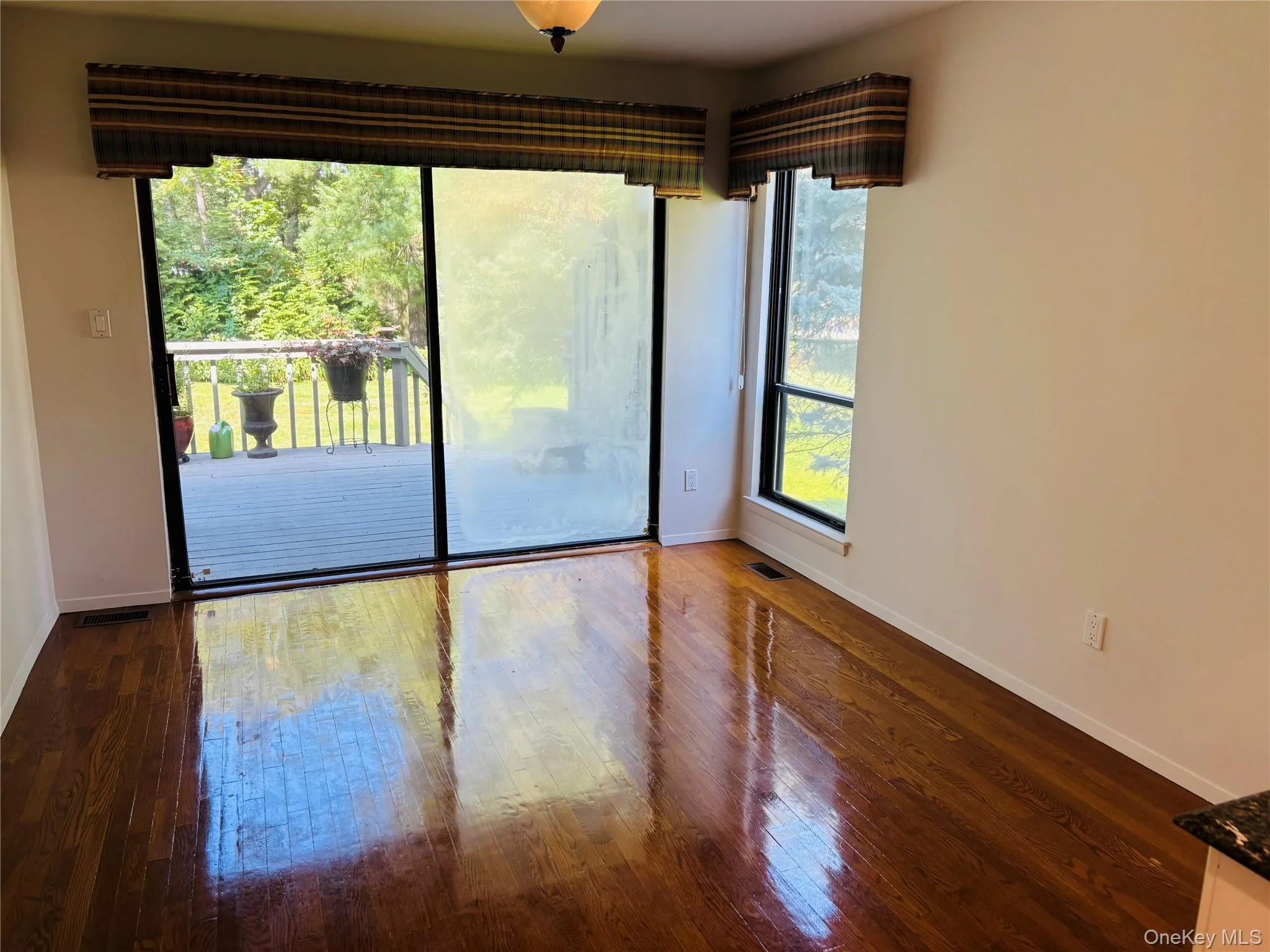 88 The Glen, Oyster Bay, NY, 3 Bedroom Bedrooms, 8 Room Rooms,3 BathroomBathrooms,Residential Lease,For Rent,The Glen,0,1046016 88 The Glen, Oyster Bay, NY, 3 Bedroom Bedrooms, 8 Room Rooms,3 BathroomBathrooms,Residential Lease,For Rent,The Glen,0,1046016