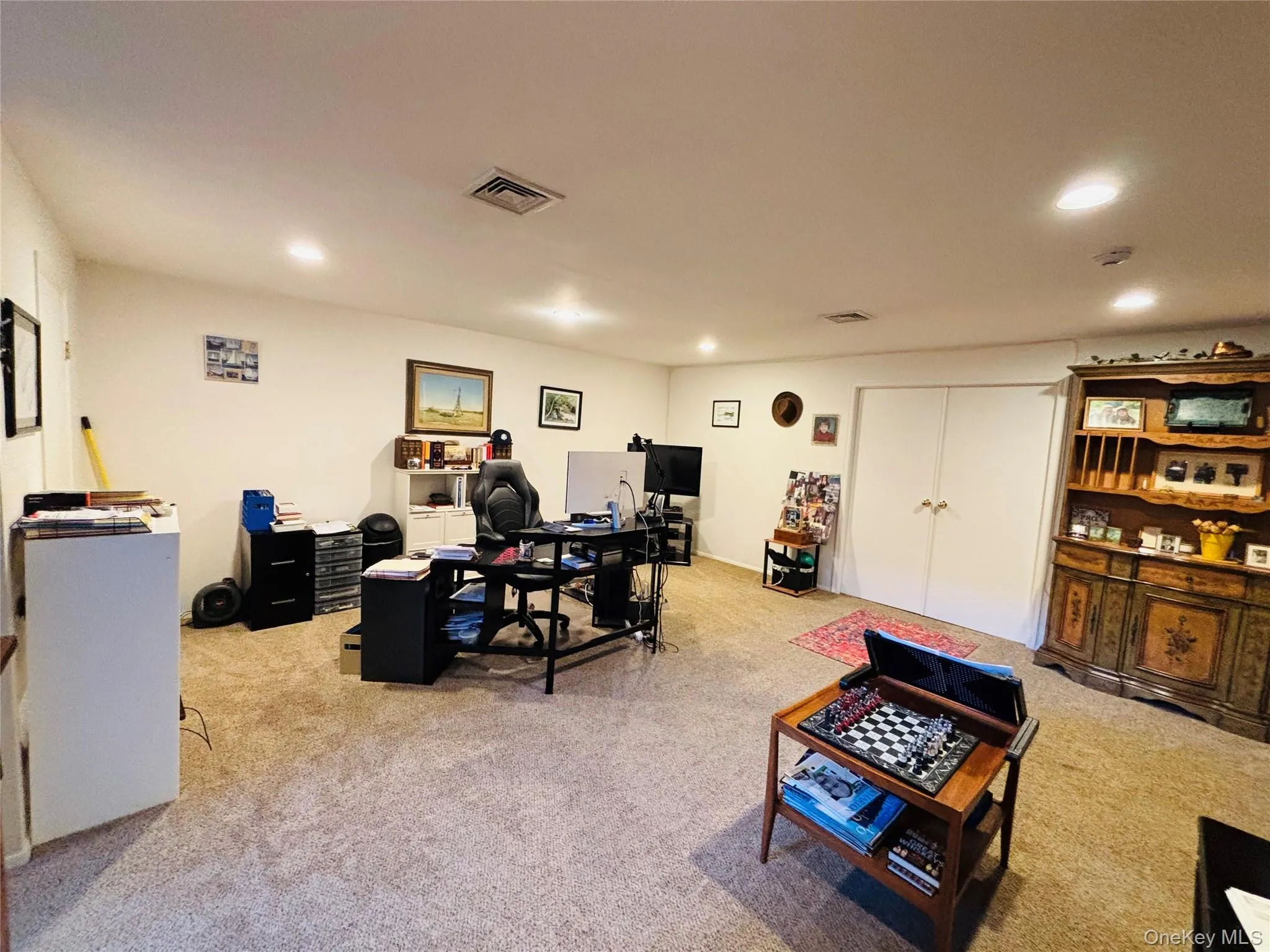 88 The Glen, Oyster Bay, NY, 3 Bedrooms Bedrooms, 8 Rooms Rooms,3 BathroomsBathrooms,Residential Lease,For Rent,The Glen,0,1046016 88 The Glen, Oyster Bay, NY, 3 Bedrooms Bedrooms, 8 Rooms Rooms,3 BathroomsBathrooms,Residential Lease,For Rent,The Glen,0,1046016