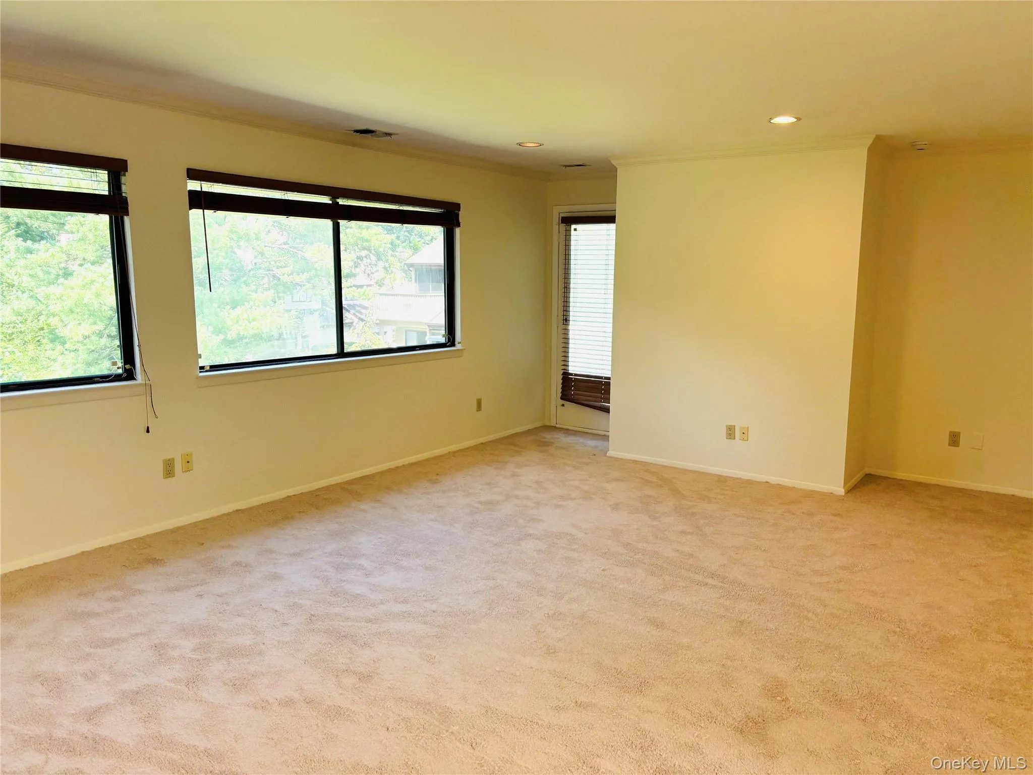 88 The Glen, Oyster Bay, NY, 3 Bedroom Bedrooms, 8 Room Rooms,3 BathroomBathrooms,Residential Lease,For Rent,The Glen,0,1046016 88 The Glen, Oyster Bay, NY, 3 Bedroom Bedrooms, 8 Room Rooms,3 BathroomBathrooms,Residential Lease,For Rent,The Glen,0,1046016