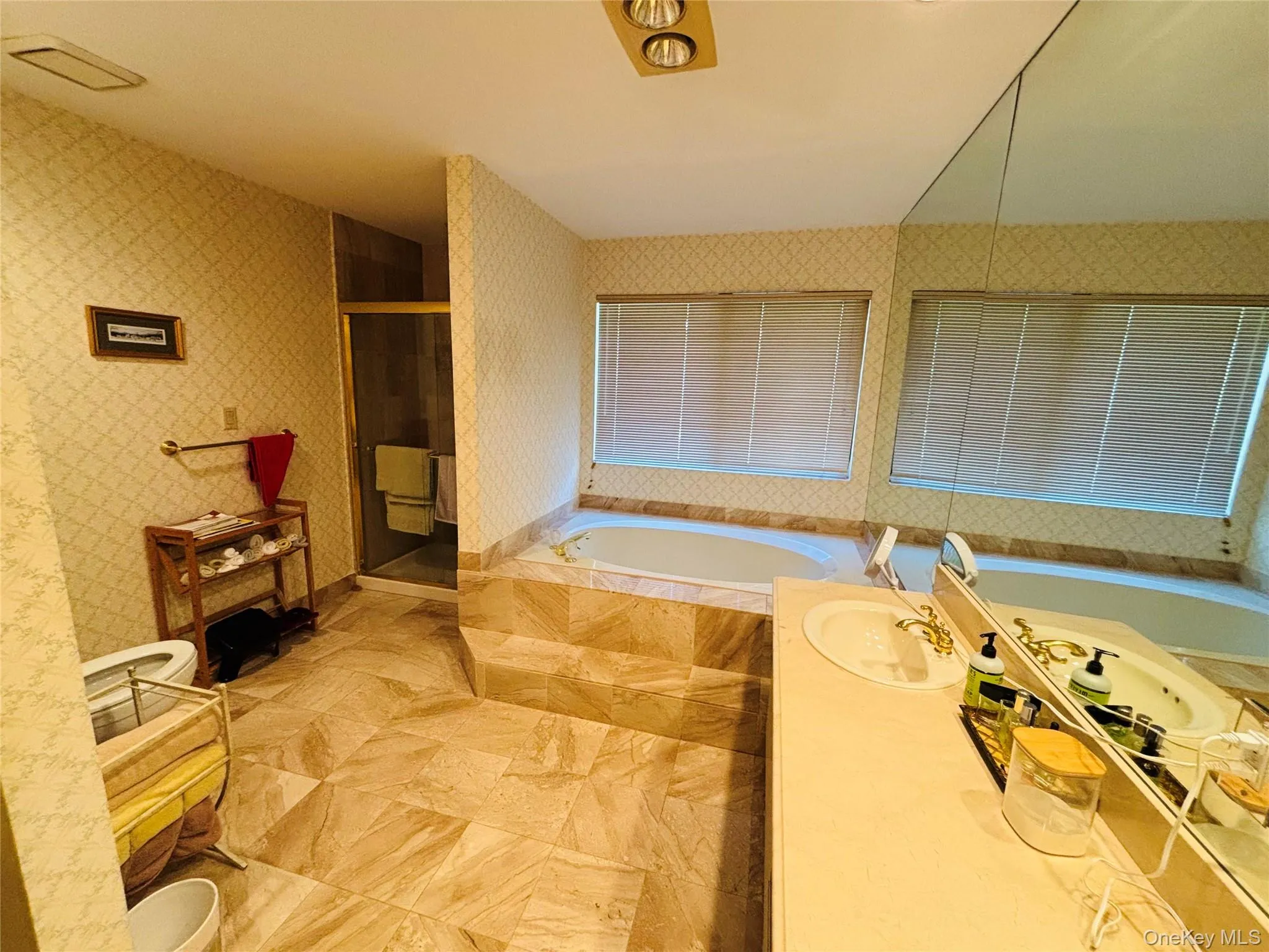 88 The Glen, Oyster Bay, NY, 3 Bedrooms Bedrooms, 8 Rooms Rooms,3 BathroomsBathrooms,Residential Lease,For Rent,The Glen,0,1046016 88 The Glen, Oyster Bay, NY, 3 Bedrooms Bedrooms, 8 Rooms Rooms,3 BathroomsBathrooms,Residential Lease,For Rent,The Glen,0,1046016