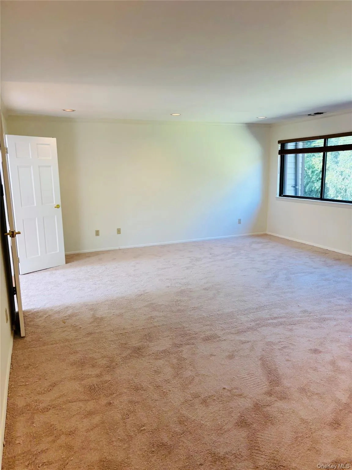 88 The Glen, Oyster Bay, NY, 3 Bedroom Bedrooms, 8 Room Rooms,3 BathroomBathrooms,Residential Lease,For Rent,The Glen,0,1046016 88 The Glen, Oyster Bay, NY, 3 Bedroom Bedrooms, 8 Room Rooms,3 BathroomBathrooms,Residential Lease,For Rent,The Glen,0,1046016