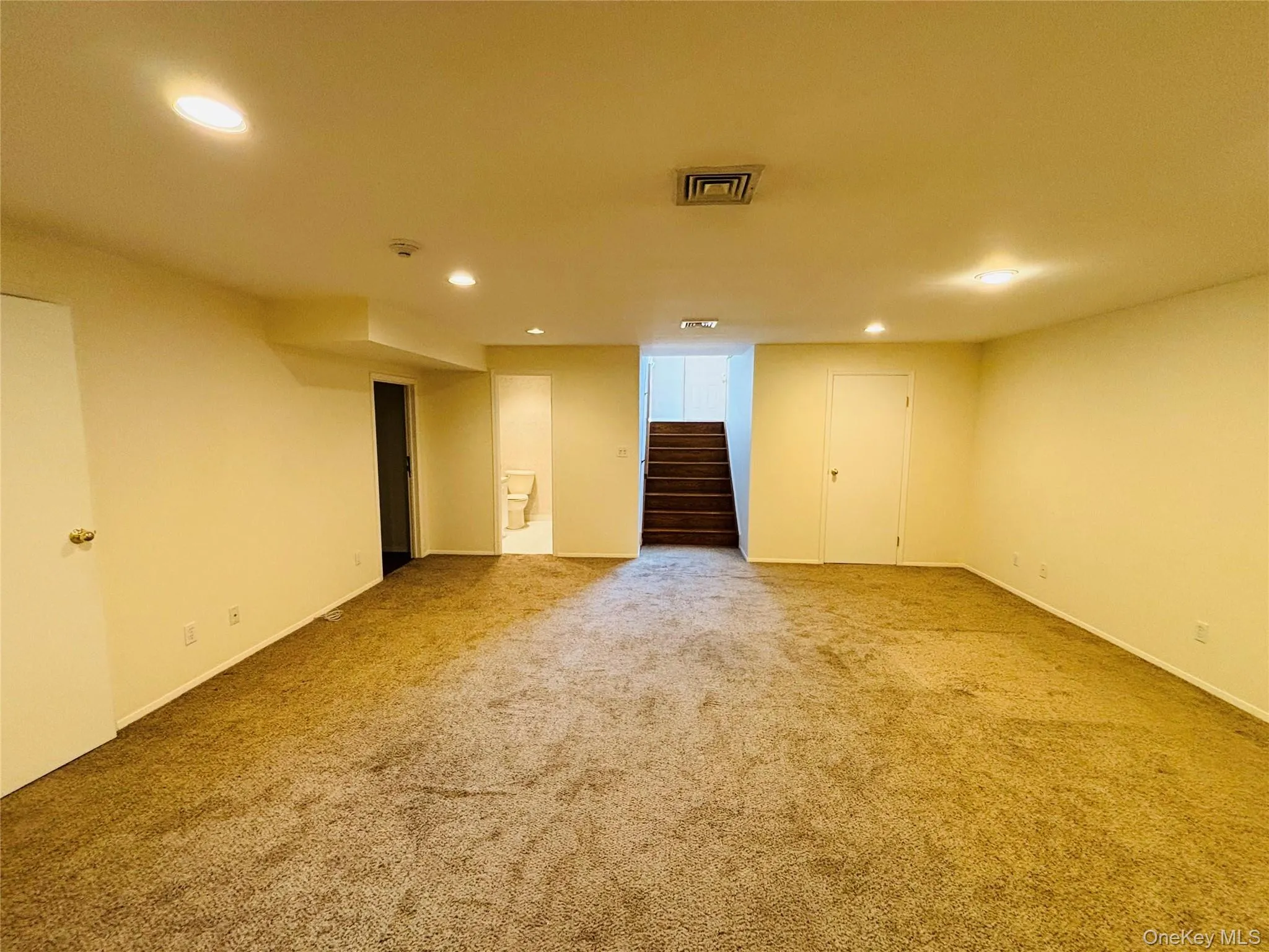 88 The Glen, Oyster Bay, NY, 3 Bedroom Bedrooms, 8 Room Rooms,3 BathroomBathrooms,Residential Lease,For Rent,The Glen,0,1046016 88 The Glen, Oyster Bay, NY, 3 Bedroom Bedrooms, 8 Room Rooms,3 BathroomBathrooms,Residential Lease,For Rent,The Glen,0,1046016