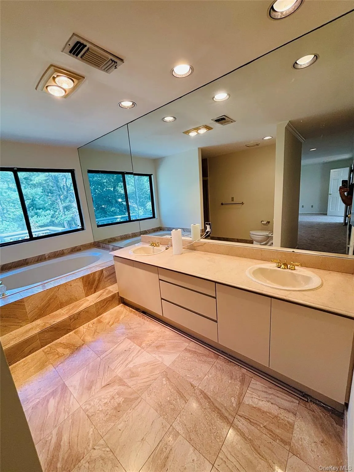 88 The Glen, Oyster Bay, NY, 3 Bedroom Bedrooms, 8 Room Rooms,3 BathroomBathrooms,Residential Lease,For Rent,The Glen,0,1046016 88 The Glen, Oyster Bay, NY, 3 Bedroom Bedrooms, 8 Room Rooms,3 BathroomBathrooms,Residential Lease,For Rent,The Glen,0,1046016