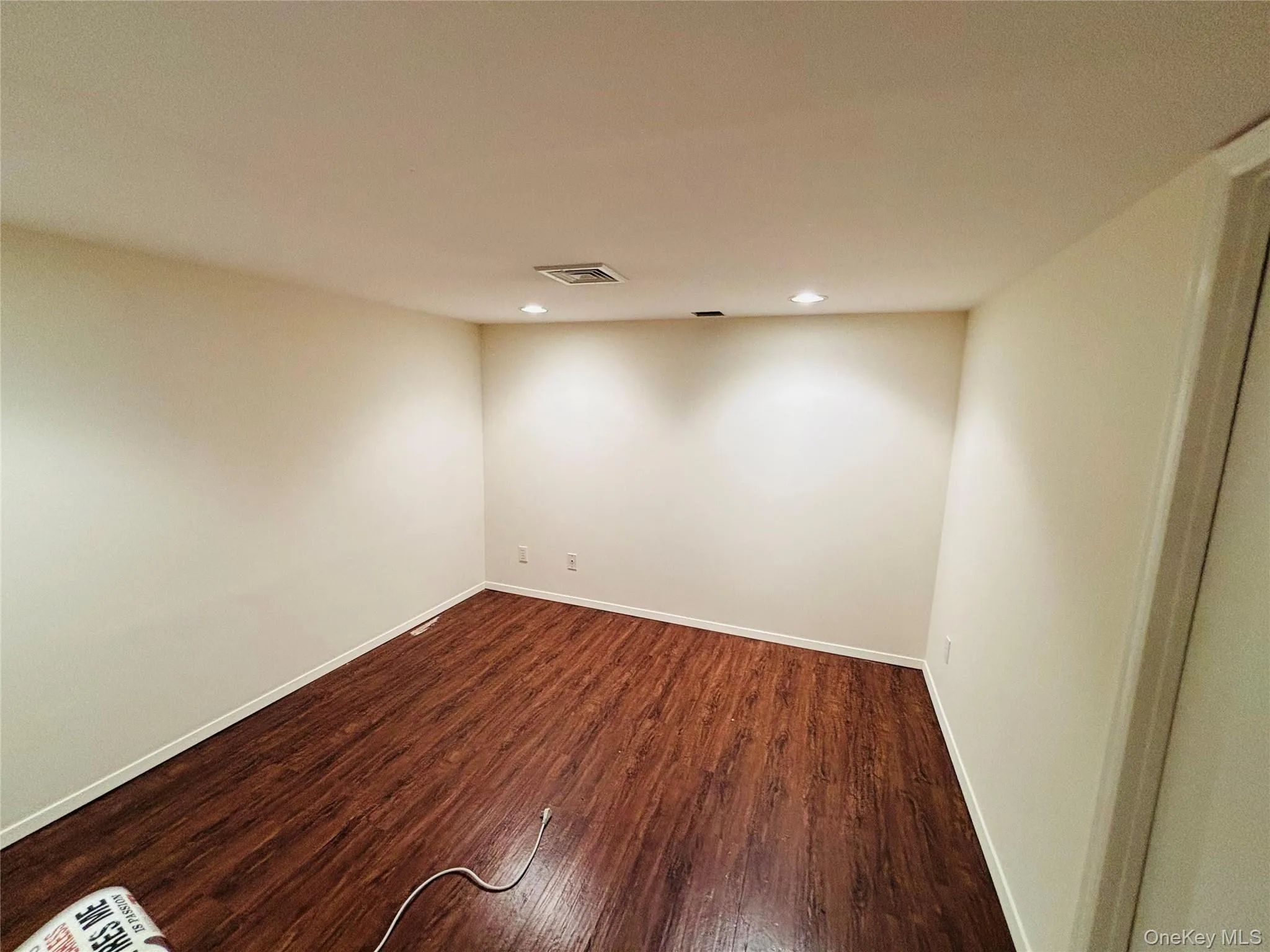 88 The Glen, Oyster Bay, NY, 3 Bedroom Bedrooms, 8 Room Rooms,3 BathroomBathrooms,Residential Lease,For Rent,The Glen,0,1046016 88 The Glen, Oyster Bay, NY, 3 Bedroom Bedrooms, 8 Room Rooms,3 BathroomBathrooms,Residential Lease,For Rent,The Glen,0,1046016