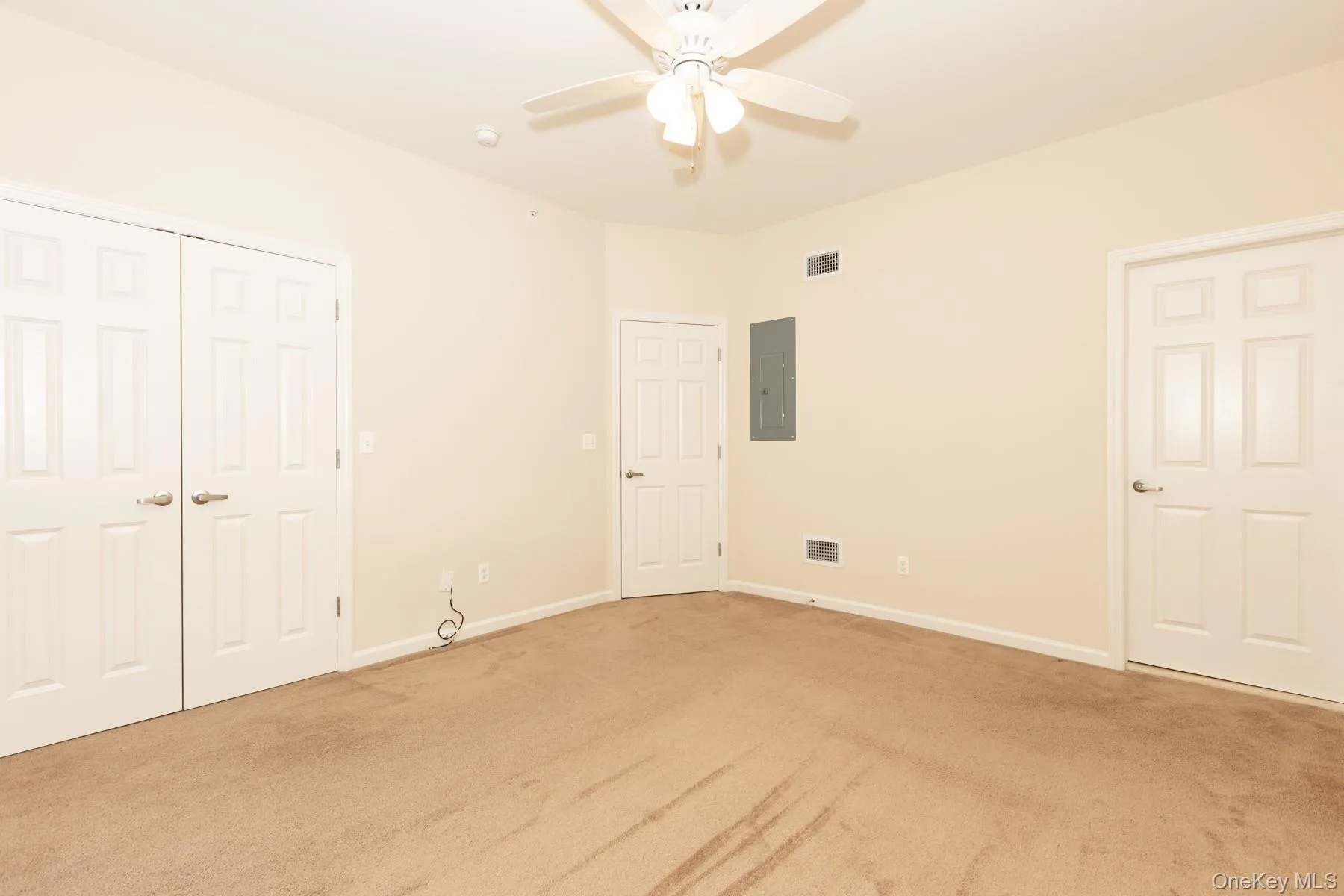 14 Grace Lane, Babylon, NY, 2 Bedrooms Bedrooms, 4 Rooms Rooms,2 BathroomsBathrooms,Residential Lease,For Rent,Grace Lane,0,1046017 14 Grace Lane, Babylon, NY, 2 Bedrooms Bedrooms, 4 Rooms Rooms,2 BathroomsBathrooms,Residential Lease,For Rent,Grace Lane,0,1046017