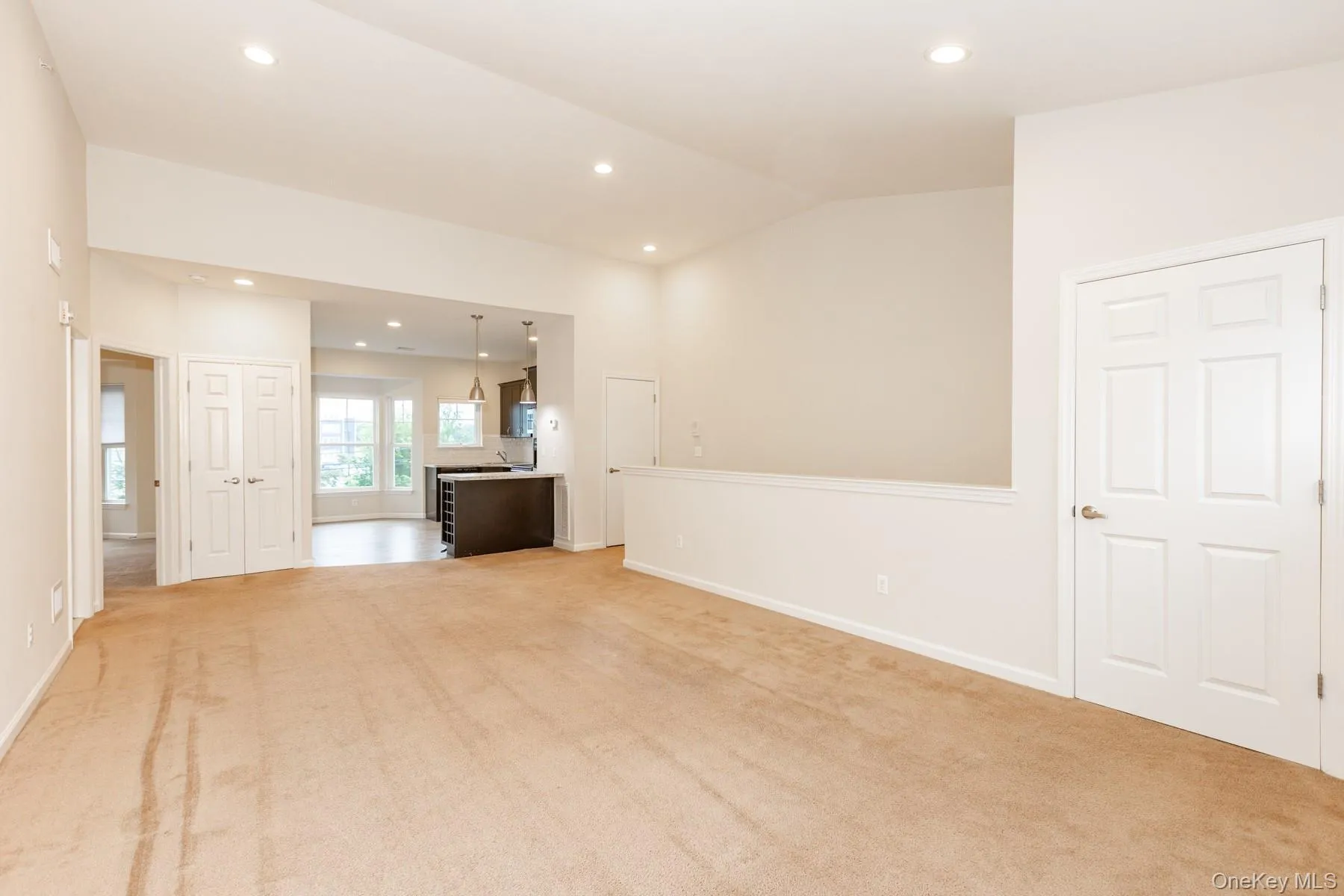 14 Grace Lane, Babylon, NY, 2 Bedrooms Bedrooms, 4 Rooms Rooms,2 BathroomsBathrooms,Residential Lease,For Rent,Grace Lane,0,1046017 14 Grace Lane, Babylon, NY, 2 Bedrooms Bedrooms, 4 Rooms Rooms,2 BathroomsBathrooms,Residential Lease,For Rent,Grace Lane,0,1046017