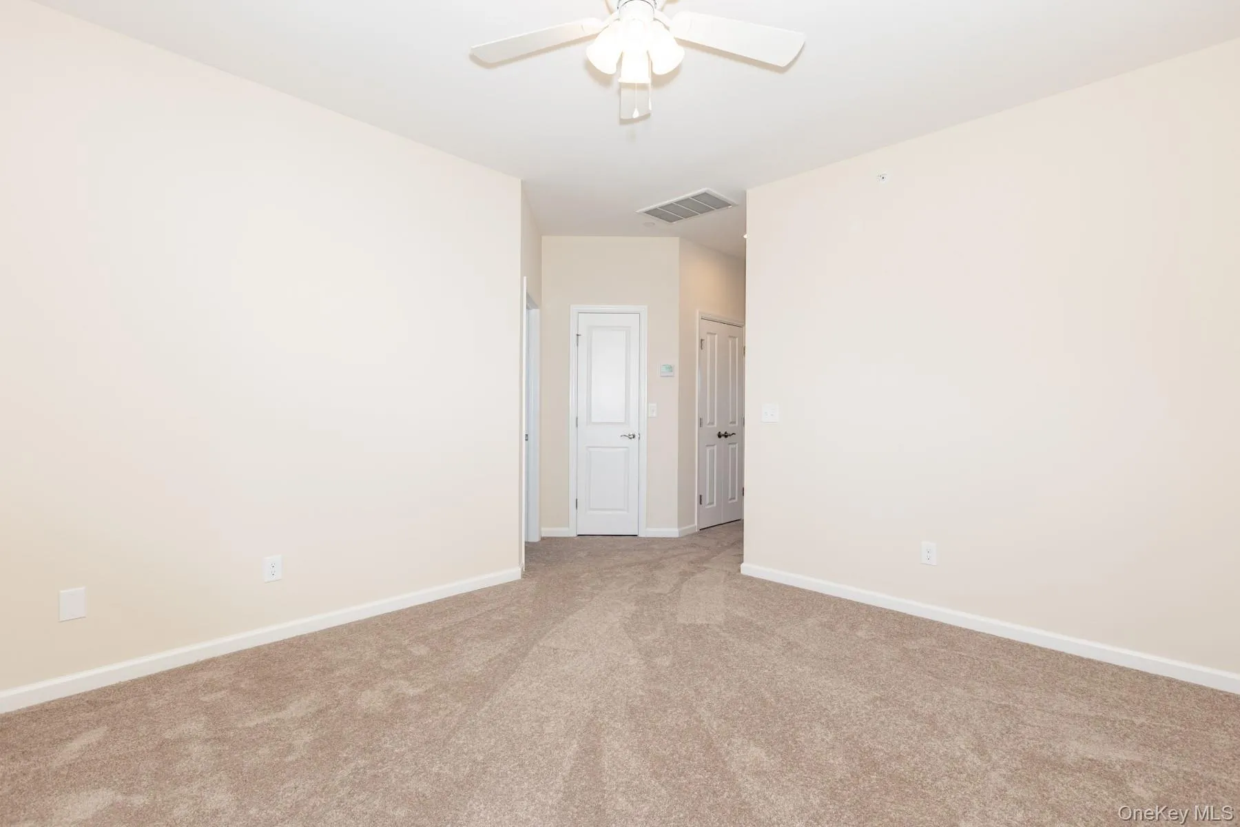 843 Lake Boulevard, Babylon, NY, 2 Bedrooms Bedrooms, 6 Rooms Rooms,2 BathroomsBathrooms,Residential Lease,For Rent,Lake,0,1046024 843 Lake Boulevard, Babylon, NY, 2 Bedrooms Bedrooms, 6 Rooms Rooms,2 BathroomsBathrooms,Residential Lease,For Rent,Lake,0,1046024