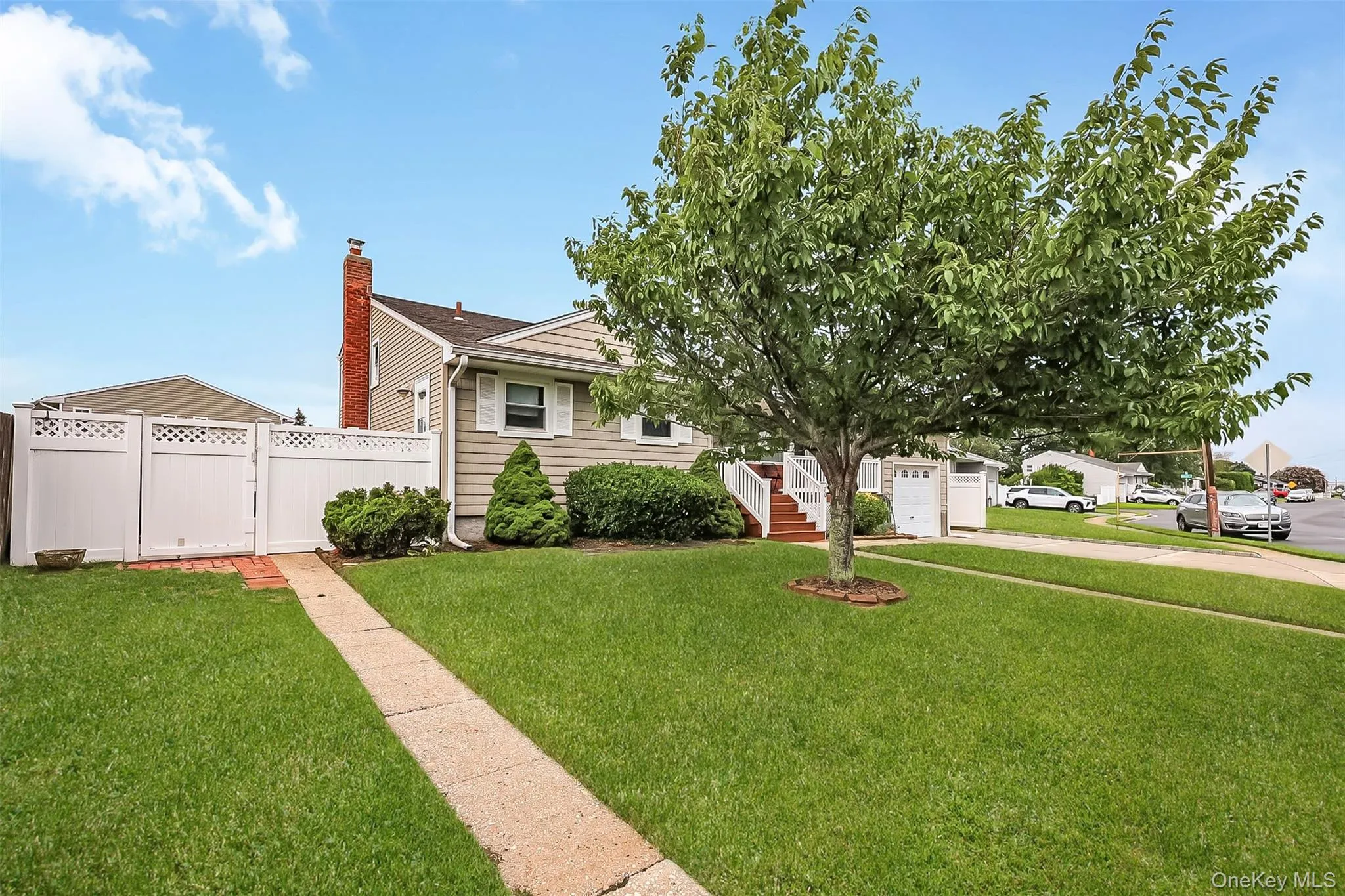 70 Prairie Lane, Babylon, NY, 3 Bedrooms Bedrooms, 8 Rooms Rooms,1 BathroomBathrooms,Residential,For Rent,Prairie,0,1046025 70 Prairie Lane, Babylon, NY, 3 Bedrooms Bedrooms, 8 Rooms Rooms,1 BathroomBathrooms,Residential,For Rent,Prairie,0,1046025