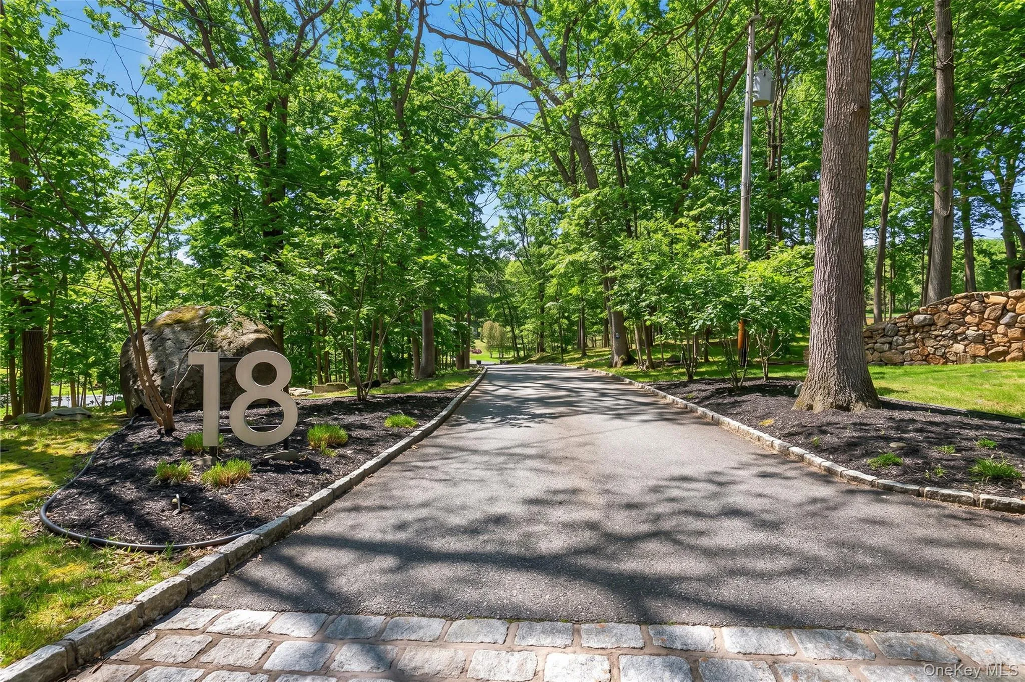 18 Bramblebush Road, Cortlandt, NY, 5 Bedrooms Bedrooms, 14 Rooms Rooms,7 BathroomsBathrooms,Residential,For Rent,Bramblebush,0,1046026 18 Bramblebush Road, Cortlandt, NY, 5 Bedrooms Bedrooms, 14 Rooms Rooms,7 BathroomsBathrooms,Residential,For Rent,Bramblebush,0,1046026