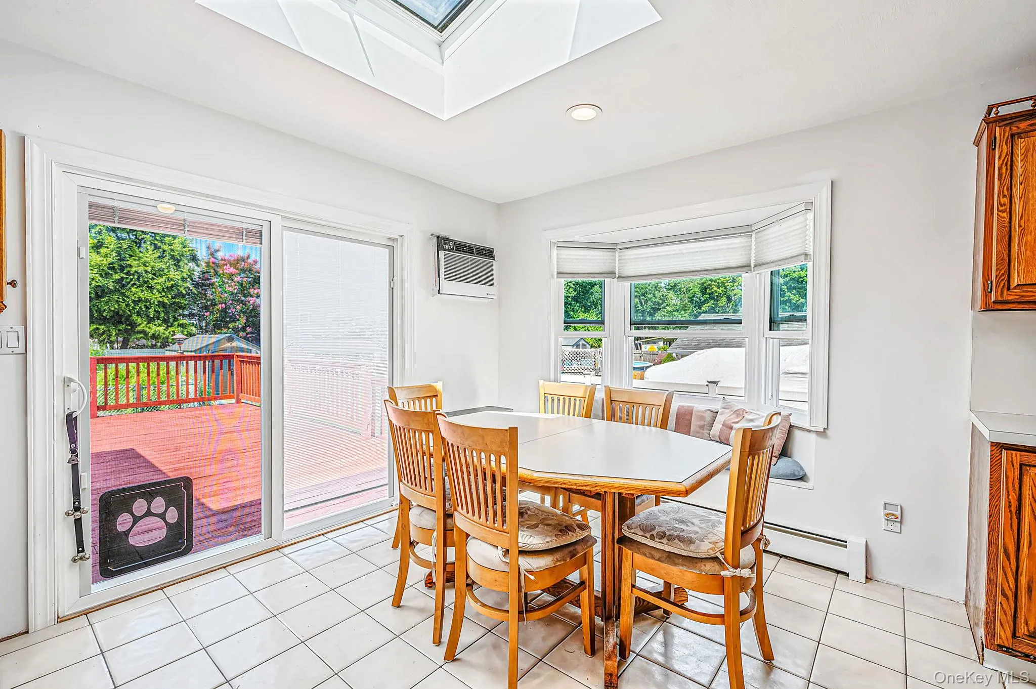 616 Pat Drive, Islip, NY, 4 Bedrooms Bedrooms, 8 Rooms Rooms,2 BathroomsBathrooms,Residential,For Rent,Pat,0,1046027 616 Pat Drive, Islip, NY, 4 Bedrooms Bedrooms, 8 Rooms Rooms,2 BathroomsBathrooms,Residential,For Rent,Pat,0,1046027