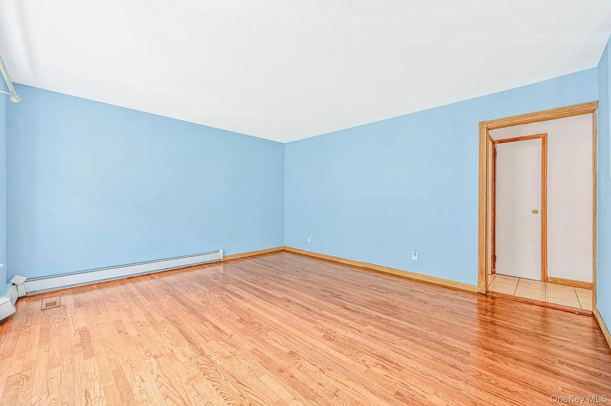 616 Pat Drive, Islip, NY, 4 Bedrooms Bedrooms, 8 Rooms Rooms,2 BathroomsBathrooms,Residential,For Rent,Pat,0,1046027 616 Pat Drive, Islip, NY, 4 Bedrooms Bedrooms, 8 Rooms Rooms,2 BathroomsBathrooms,Residential,For Rent,Pat,0,1046027