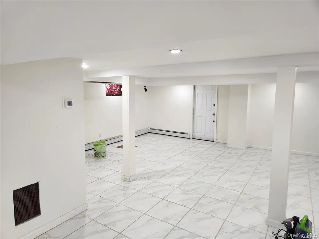 21 Nassau Place, Hempstead, NY, 6 Bedrooms Bedrooms, 10 Rooms Rooms,3 BathroomsBathrooms,Residential Lease,For Rent,Nassau,0,1046030 21 Nassau Place, Hempstead, NY, 6 Bedrooms Bedrooms, 10 Rooms Rooms,3 BathroomsBathrooms,Residential Lease,For Rent,Nassau,0,1046030