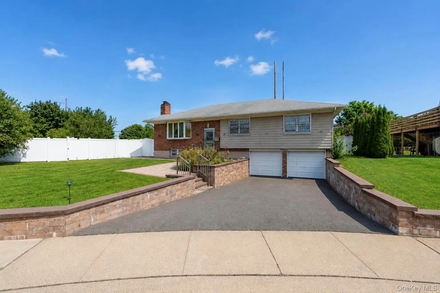 12 Hilton Court, Oyster Bay, NY, 4 Bedrooms Bedrooms, 7 Rooms Rooms,3 BathroomsBathrooms,Residential,For Rent,Hilton,0,1046035 12 Hilton Court, Oyster Bay, NY, 4 Bedrooms Bedrooms, 7 Rooms Rooms,3 BathroomsBathrooms,Residential,For Rent,Hilton,0,1046035