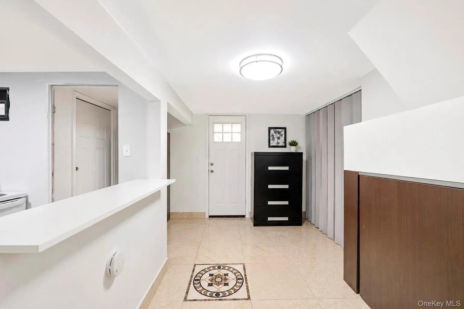 12 Hilton Court, Oyster Bay, NY, 4 Bedrooms Bedrooms, 7 Rooms Rooms,3 BathroomsBathrooms,Residential,For Rent,Hilton,0,1046035 12 Hilton Court, Oyster Bay, NY, 4 Bedrooms Bedrooms, 7 Rooms Rooms,3 BathroomsBathrooms,Residential,For Rent,Hilton,0,1046035