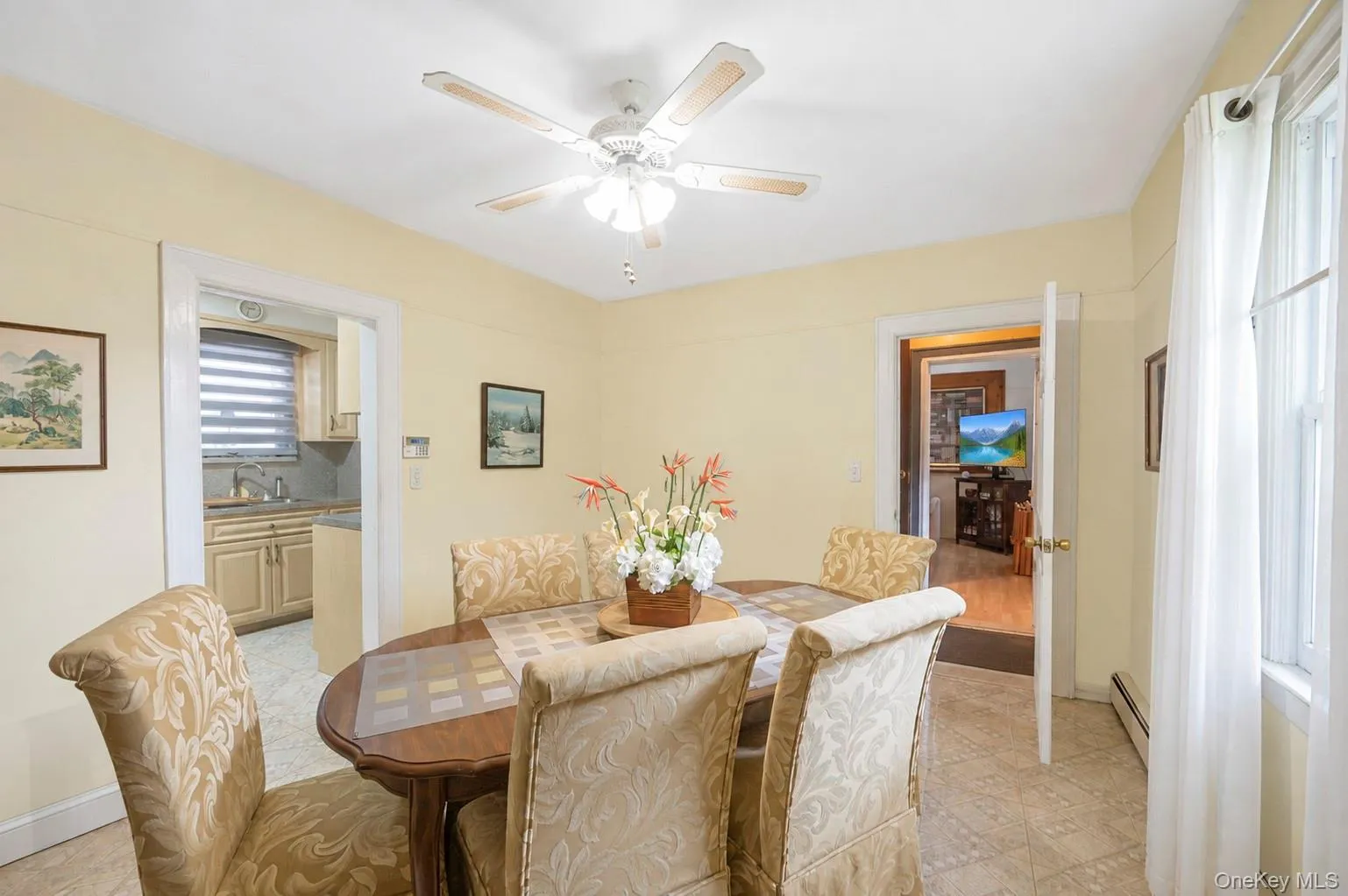170-45 83rd Avenue, New York, NY, 4 Bedrooms Bedrooms, 12 Rooms Rooms,2 BathroomsBathrooms,Residential,For Rent,83rd,0,1046040 170-45 83rd Avenue, New York, NY, 4 Bedrooms Bedrooms, 12 Rooms Rooms,2 BathroomsBathrooms,Residential,For Rent,83rd,0,1046040