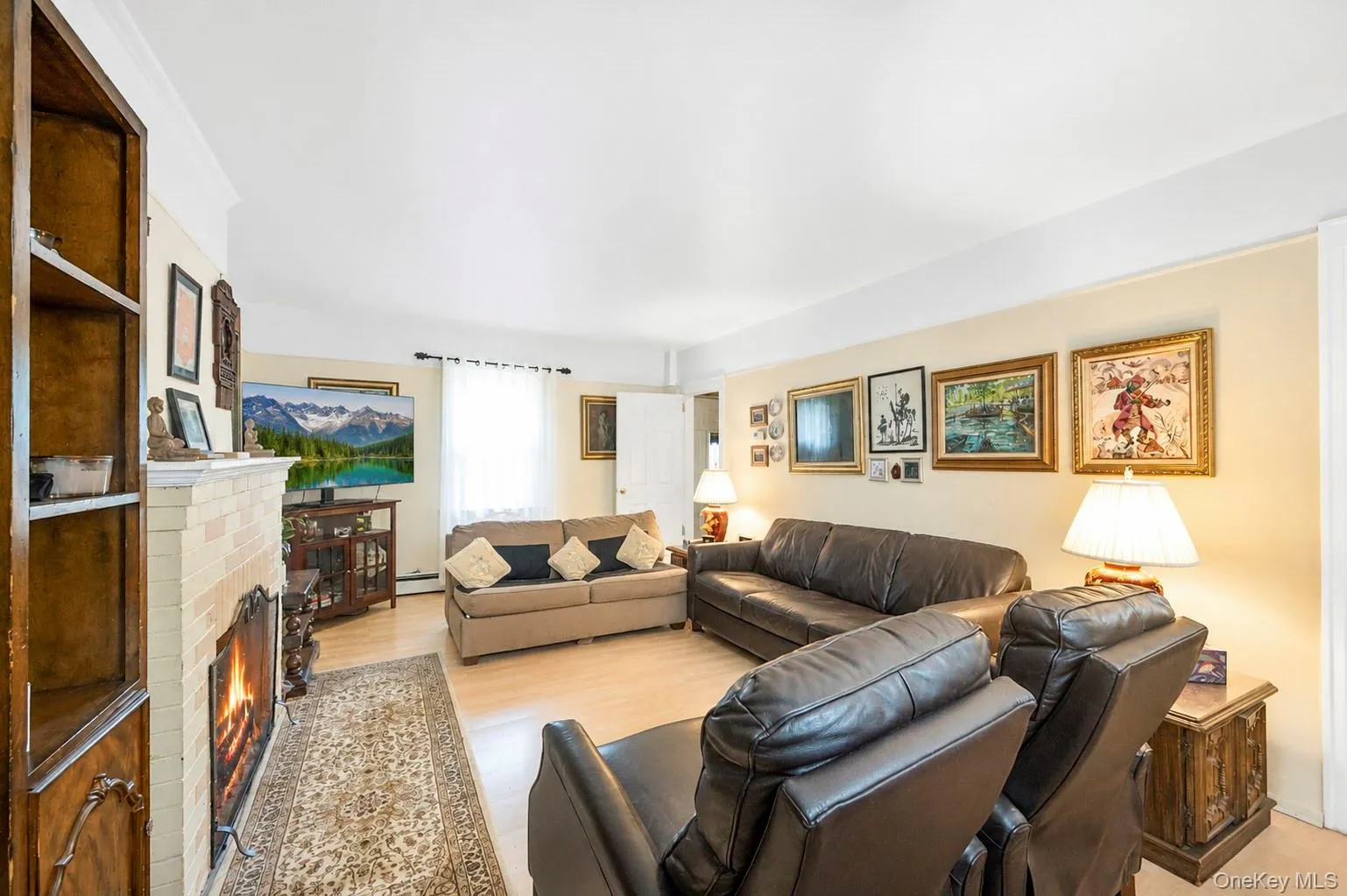 170-45 83rd Avenue, New York, NY, 4 Bedrooms Bedrooms, 12 Rooms Rooms,2 BathroomsBathrooms,Residential,For Rent,83rd,0,1046040 170-45 83rd Avenue, New York, NY, 4 Bedrooms Bedrooms, 12 Rooms Rooms,2 BathroomsBathrooms,Residential,For Rent,83rd,0,1046040