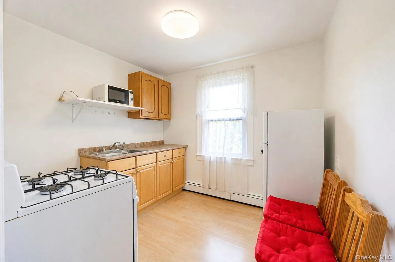 170-45 83rd Avenue, New York, NY, 4 Bedrooms Bedrooms, 12 Rooms Rooms,2 BathroomsBathrooms,Residential,For Rent,83rd,0,1046040 170-45 83rd Avenue, New York, NY, 4 Bedrooms Bedrooms, 12 Rooms Rooms,2 BathroomsBathrooms,Residential,For Rent,83rd,0,1046040