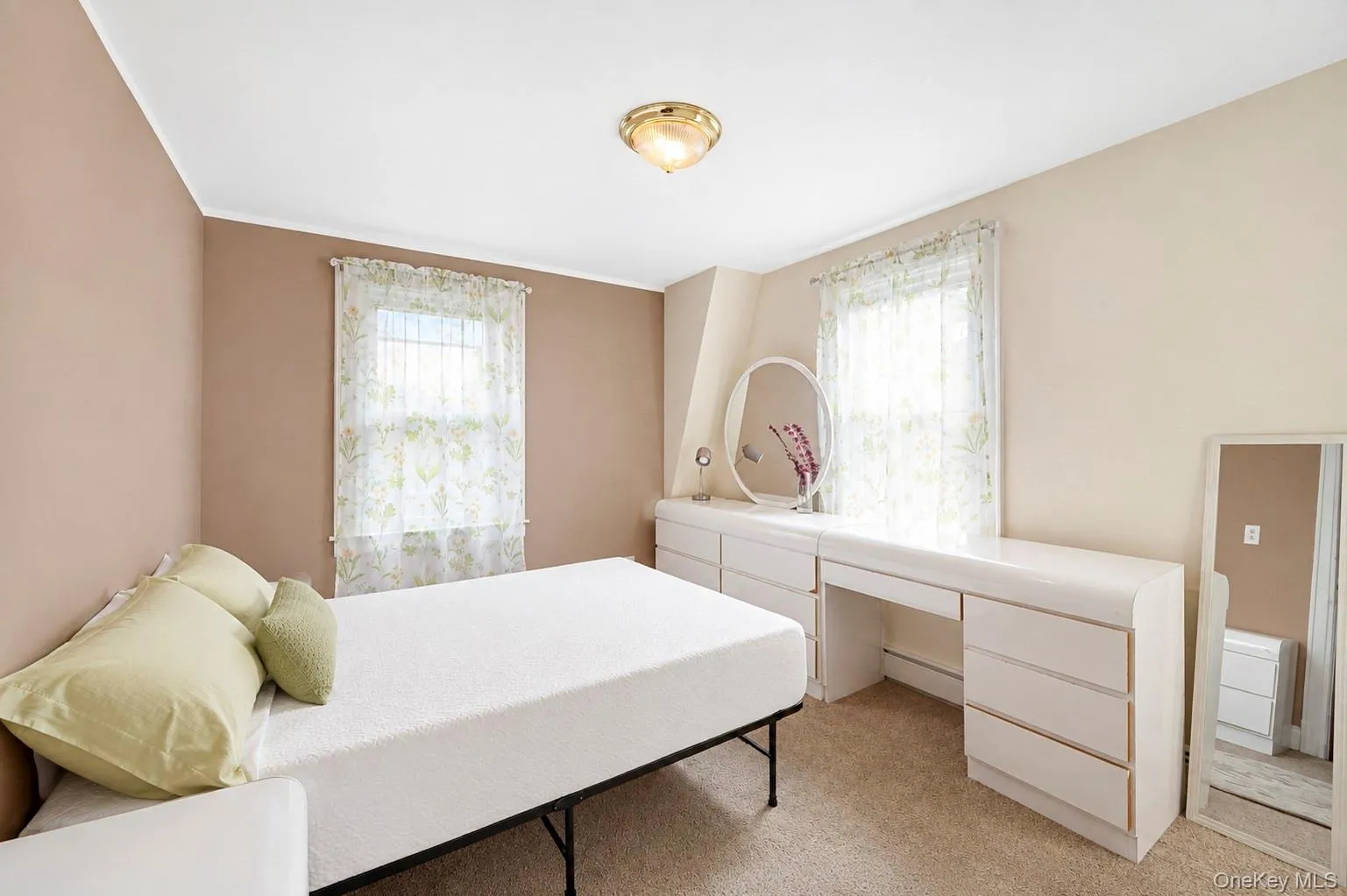 170-45 83rd Avenue, New York, NY, 4 Bedrooms Bedrooms, 12 Rooms Rooms,2 BathroomsBathrooms,Residential,For Rent,83rd,0,1046040 170-45 83rd Avenue, New York, NY, 4 Bedrooms Bedrooms, 12 Rooms Rooms,2 BathroomsBathrooms,Residential,For Rent,83rd,0,1046040
