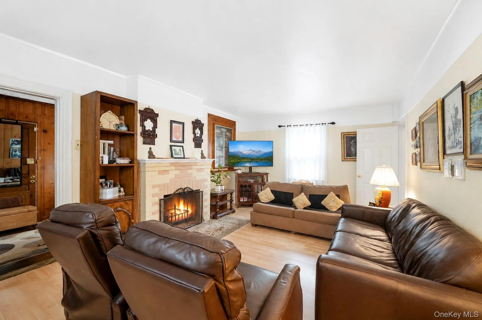 170-45 83rd Avenue, New York, NY, 4 Bedrooms Bedrooms, 12 Rooms Rooms,2 BathroomsBathrooms,Residential,For Rent,83rd,0,1046040 170-45 83rd Avenue, New York, NY, 4 Bedrooms Bedrooms, 12 Rooms Rooms,2 BathroomsBathrooms,Residential,For Rent,83rd,0,1046040