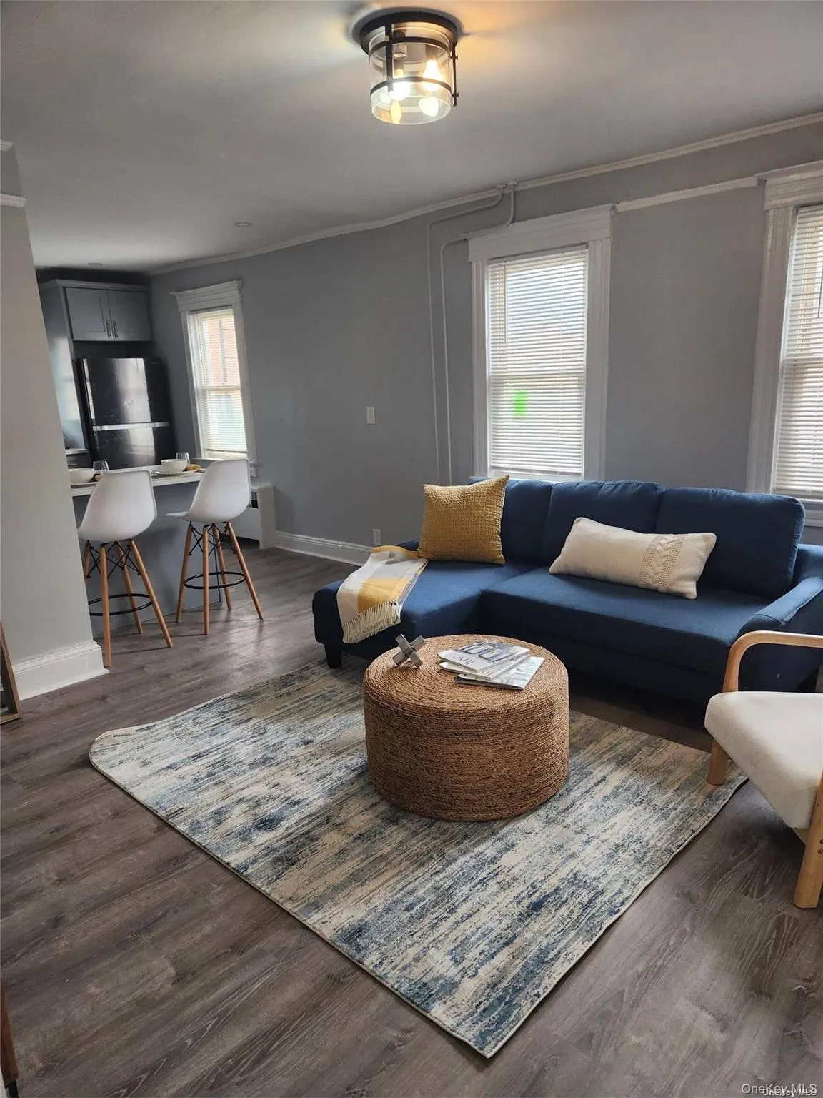 156 Cleveland Avenue, North Hempstead, NY, 1 Bedroom Bedrooms, 4 Rooms Rooms,1 BathroomBathrooms,Residential Lease,For Rent,Cleveland,0,1046043 156 Cleveland Avenue, North Hempstead, NY, 1 Bedroom Bedrooms, 4 Rooms Rooms,1 BathroomBathrooms,Residential Lease,For Rent,Cleveland,0,1046043