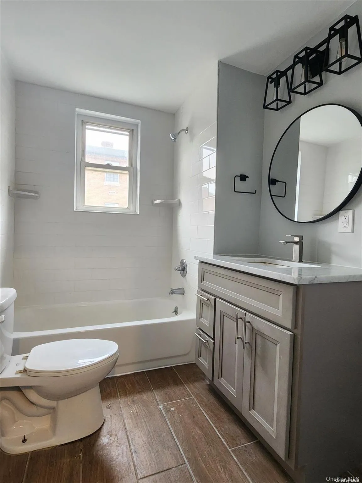 156 Cleveland Avenue, North Hempstead, NY, 1 Bedroom Bedrooms, 4 Rooms Rooms,1 BathroomBathrooms,Residential Lease,For Rent,Cleveland,0,1046043 156 Cleveland Avenue, North Hempstead, NY, 1 Bedroom Bedrooms, 4 Rooms Rooms,1 BathroomBathrooms,Residential Lease,For Rent,Cleveland,0,1046043