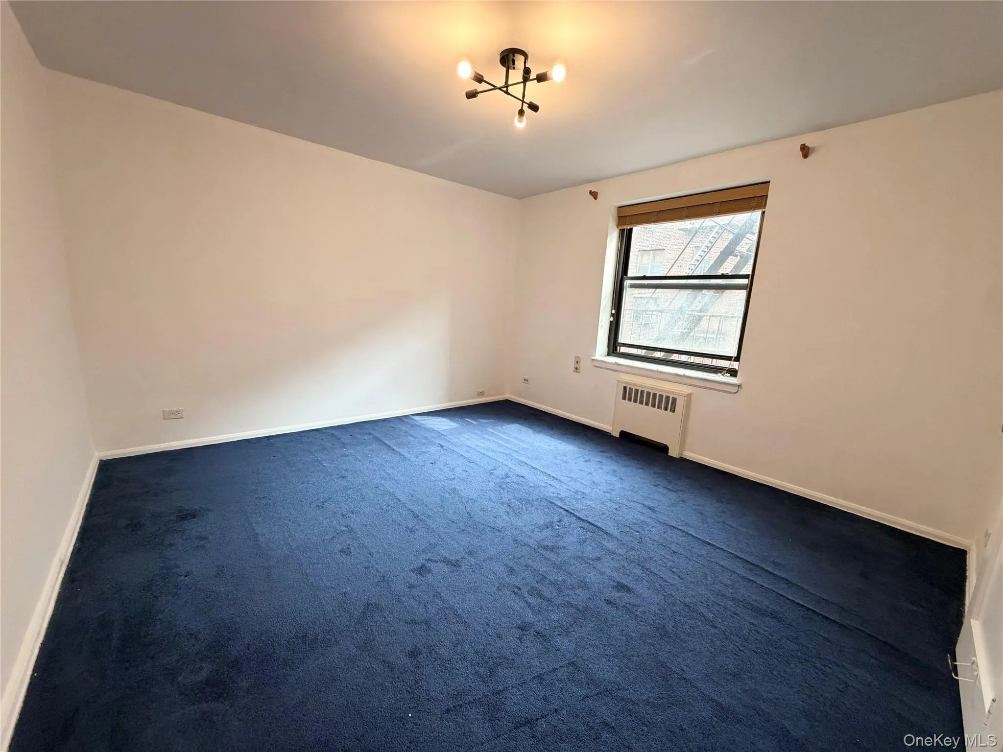 32-43 90th Street, New York, NY, 1 Bedroom Bedrooms, 3 Rooms Rooms,1 BathroomBathrooms,Residential,For Rent,90th,0,1046044 32-43 90th Street, New York, NY, 1 Bedroom Bedrooms, 3 Rooms Rooms,1 BathroomBathrooms,Residential,For Rent,90th,0,1046044