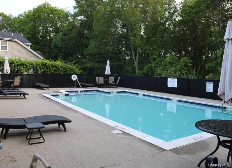4 Sunflower Ridge Road, Brookhaven, NY, 4 Bedrooms Bedrooms, 7 Rooms Rooms,3 BathroomsBathrooms,Residential,For Rent,Sunflower Ridge,0,1046047 4 Sunflower Ridge Road, Brookhaven, NY, 4 Bedrooms Bedrooms, 7 Rooms Rooms,3 BathroomsBathrooms,Residential,For Rent,Sunflower Ridge,0,1046047