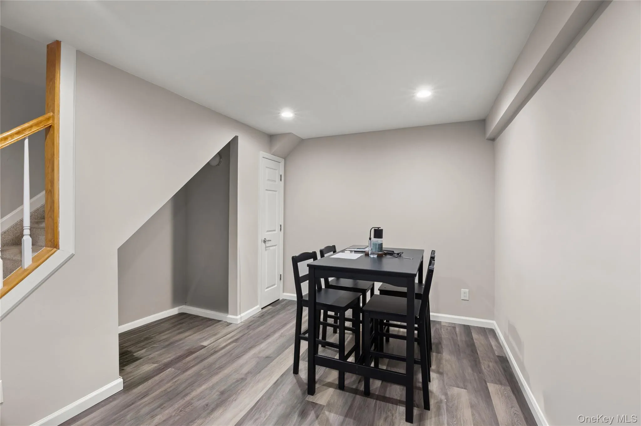 4 Sunflower Ridge Road, Brookhaven, NY, 4 Bedrooms Bedrooms, 7 Rooms Rooms,3 BathroomsBathrooms,Residential,For Rent,Sunflower Ridge,0,1046047 4 Sunflower Ridge Road, Brookhaven, NY, 4 Bedrooms Bedrooms, 7 Rooms Rooms,3 BathroomsBathrooms,Residential,For Rent,Sunflower Ridge,0,1046047