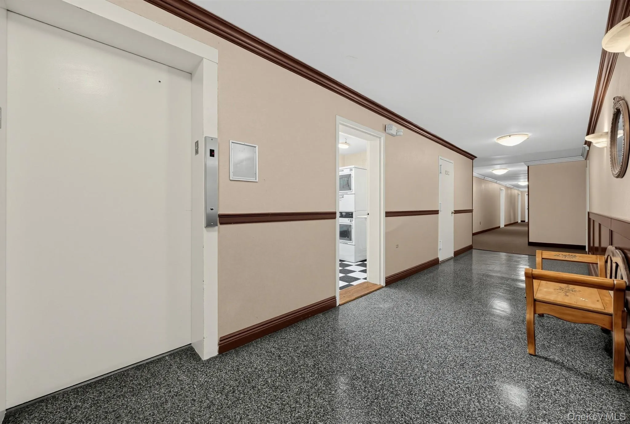 An especially convenient feature: the laundry room is located on the same floor as Apartment 4L. An especially convenient feature: the laundry room is located on the same floor as Apartment 4L.