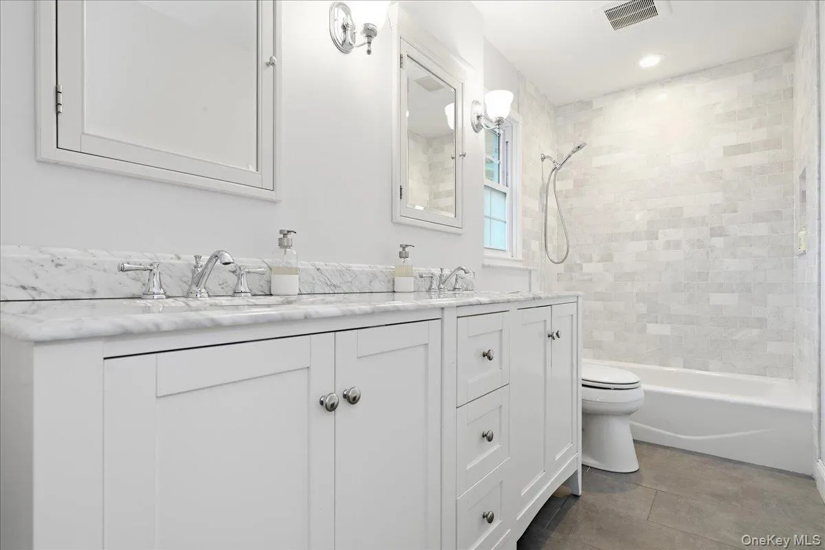 1798 Hannington Avenue, Hempstead, NY, 3 Bedrooms Bedrooms, 7 Rooms Rooms,2 BathroomsBathrooms,Residential,For Rent,Hannington,0,1046055 1798 Hannington Avenue, Hempstead, NY, 3 Bedrooms Bedrooms, 7 Rooms Rooms,2 BathroomsBathrooms,Residential,For Rent,Hannington,0,1046055