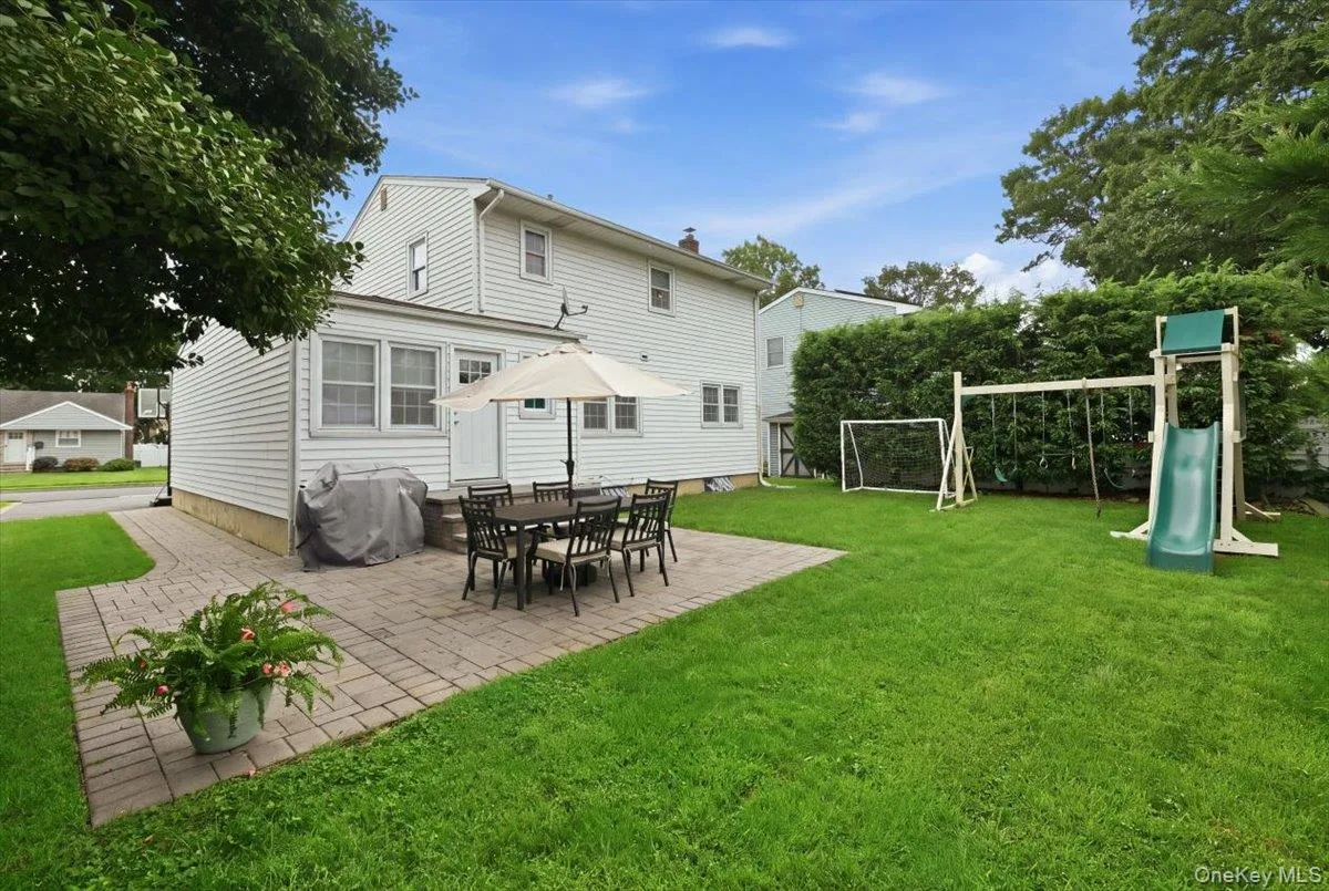 1798 Hannington Avenue, Hempstead, NY, 3 Bedrooms Bedrooms, 7 Rooms Rooms,2 BathroomsBathrooms,Residential,For Rent,Hannington,0,1046055 1798 Hannington Avenue, Hempstead, NY, 3 Bedrooms Bedrooms, 7 Rooms Rooms,2 BathroomsBathrooms,Residential,For Rent,Hannington,0,1046055