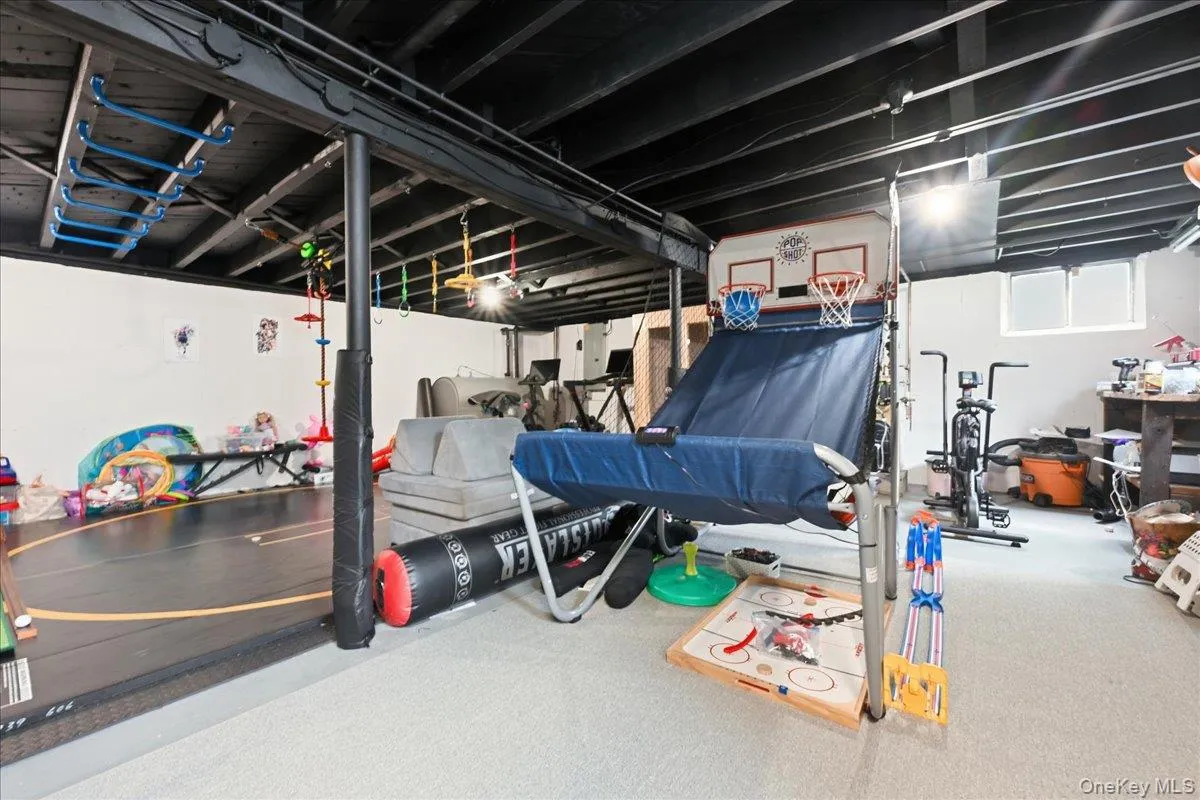 1798 Hannington Avenue, Hempstead, NY, 3 Bedrooms Bedrooms, 7 Rooms Rooms,2 BathroomsBathrooms,Residential,For Rent,Hannington,0,1046055 1798 Hannington Avenue, Hempstead, NY, 3 Bedrooms Bedrooms, 7 Rooms Rooms,2 BathroomsBathrooms,Residential,For Rent,Hannington,0,1046055