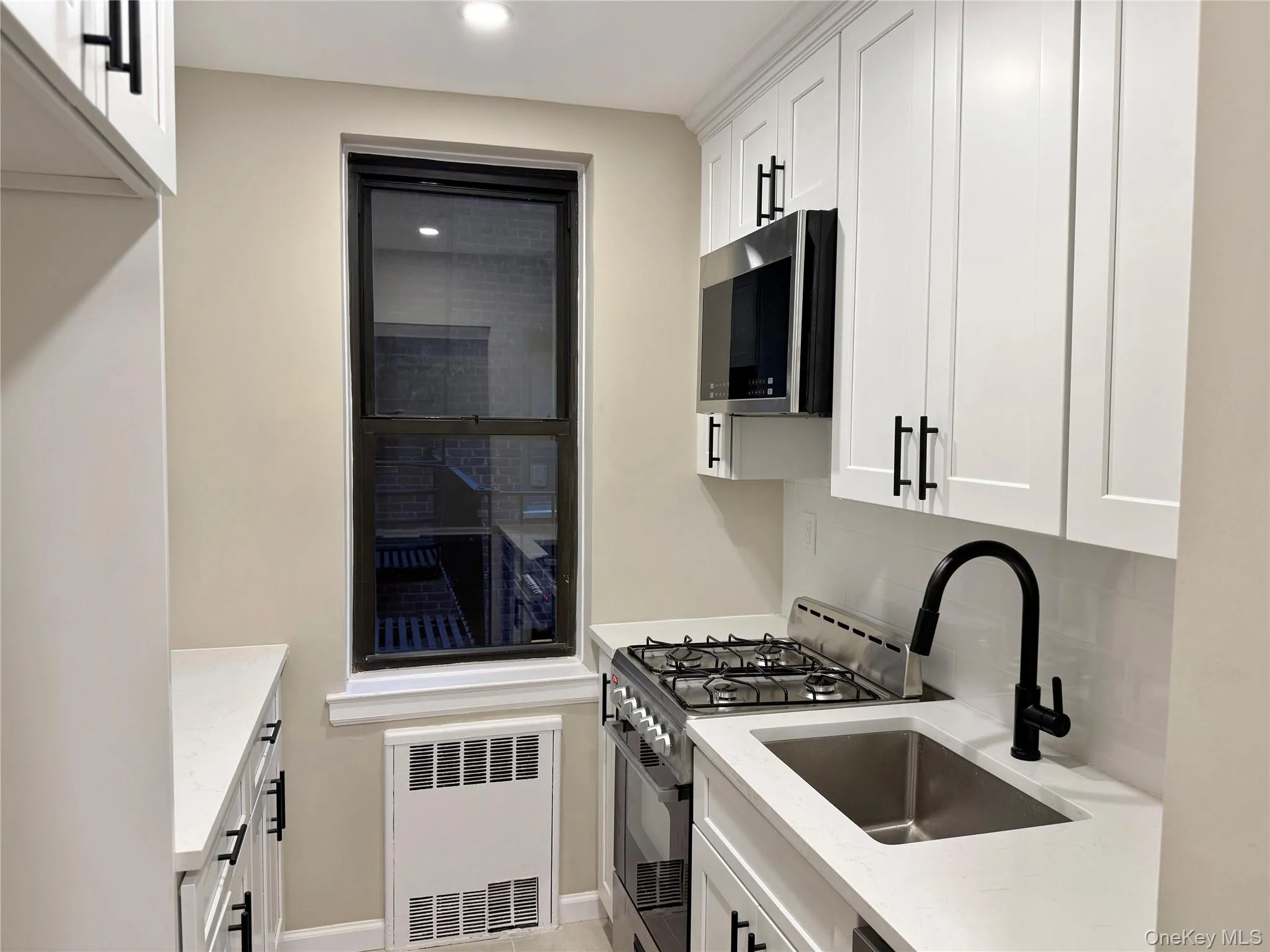 44-58 8th Street, New York, NY, 1 Bedroom Bedrooms, 3 Rooms Rooms,1 BathroomBathrooms,Residential,For Rent,8th,0,1046069 44-58 8th Street, New York, NY, 1 Bedroom Bedrooms, 3 Rooms Rooms,1 BathroomBathrooms,Residential,For Rent,8th,0,1046069