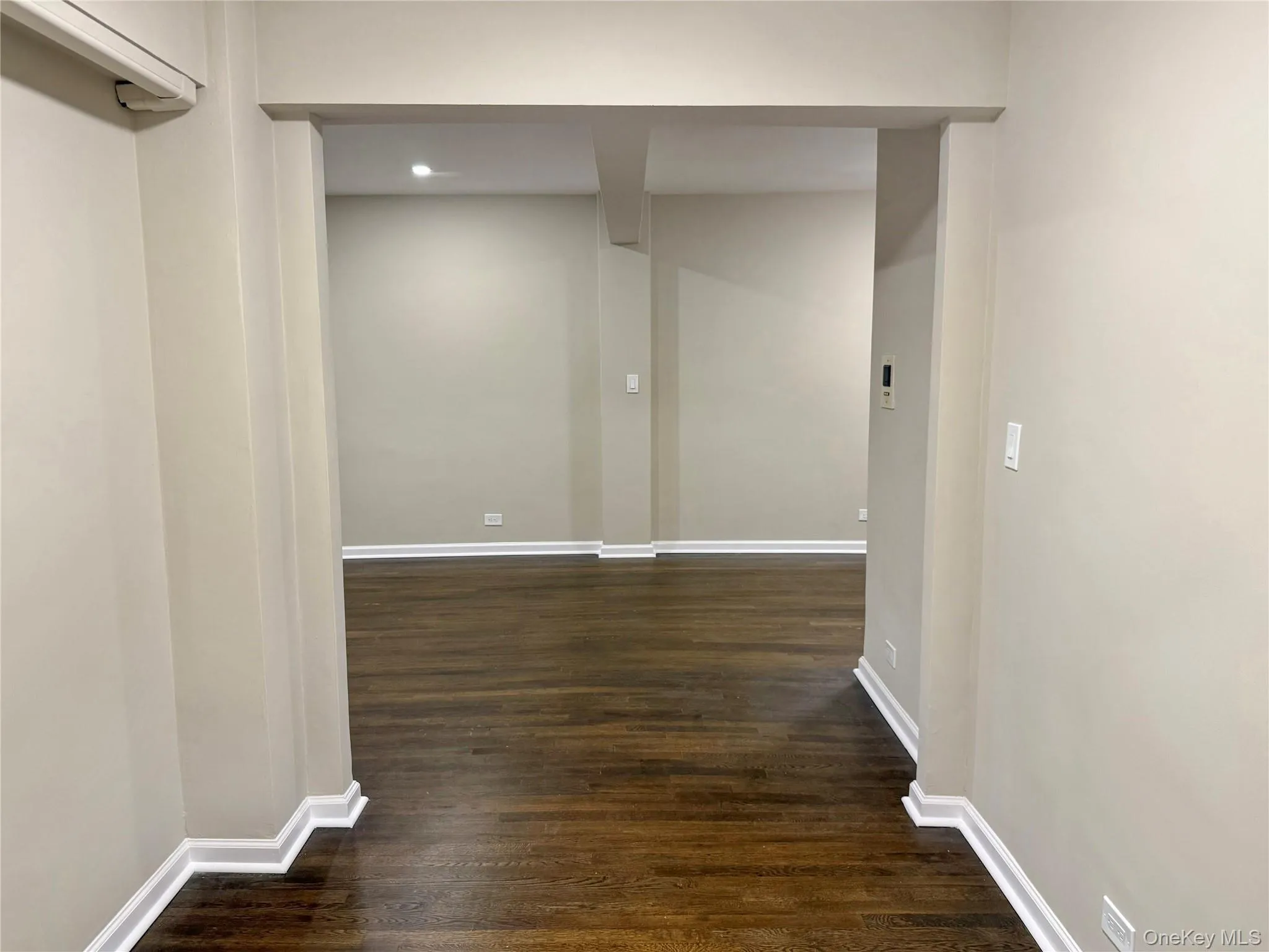 44-58 8th Street, New York, NY, 1 Bedroom Bedrooms, 3 Rooms Rooms,1 BathroomBathrooms,Residential,For Rent,8th,0,1046069 44-58 8th Street, New York, NY, 1 Bedroom Bedrooms, 3 Rooms Rooms,1 BathroomBathrooms,Residential,For Rent,8th,0,1046069