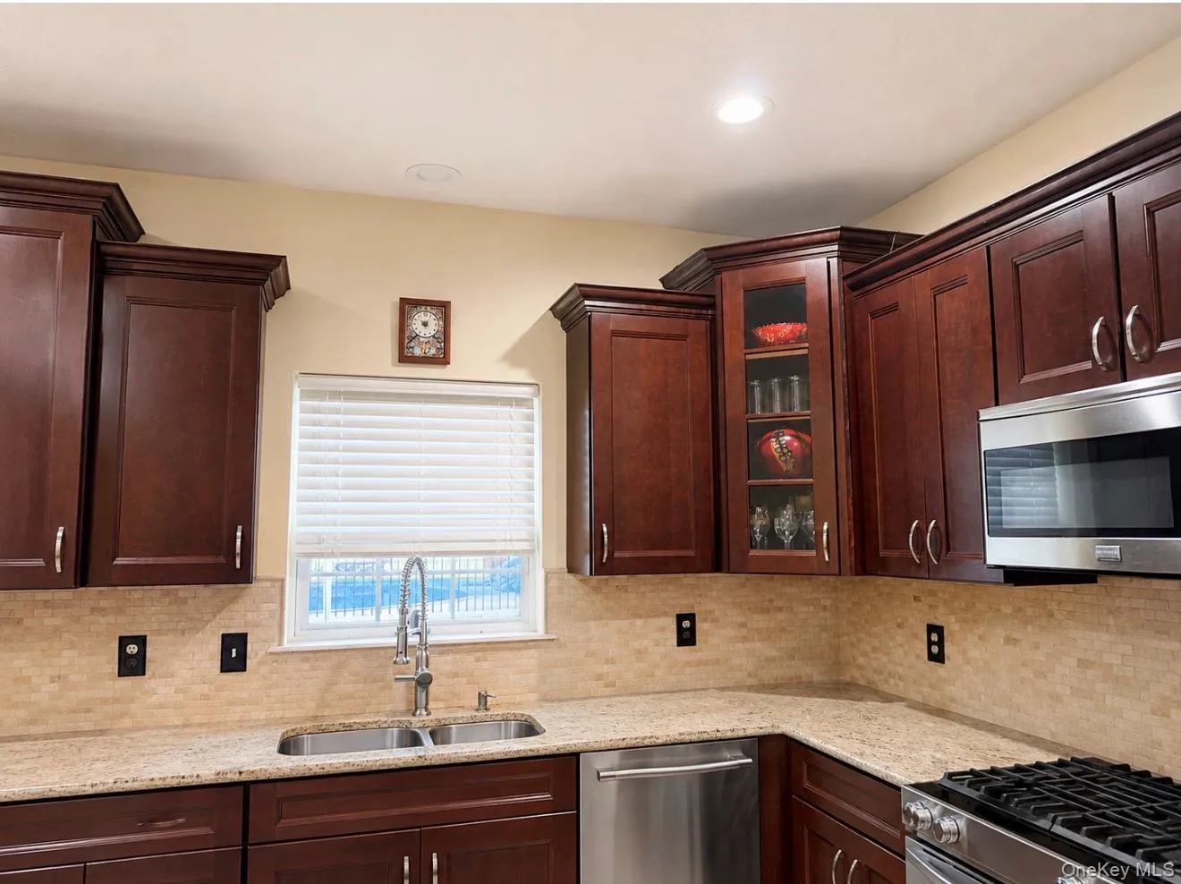 392 Bailey Road, Montgomery, NY, 4 Bedrooms Bedrooms, 8 Rooms Rooms,2 BathroomsBathrooms,Residential,For Rent,Bailey,0,1046076 392 Bailey Road, Montgomery, NY, 4 Bedrooms Bedrooms, 8 Rooms Rooms,2 BathroomsBathrooms,Residential,For Rent,Bailey,0,1046076