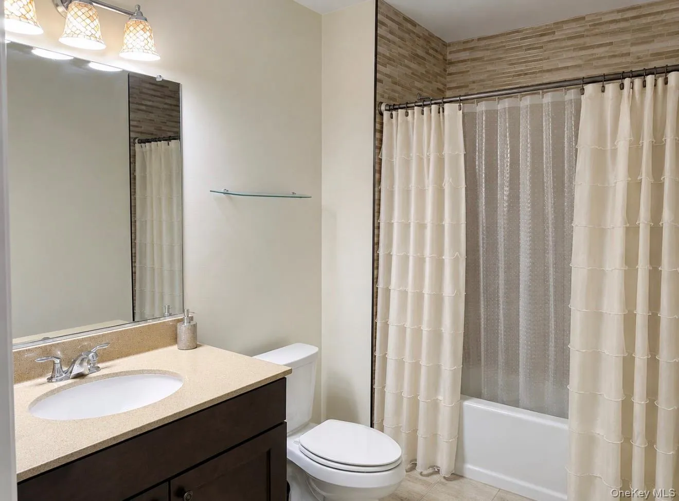 392 Bailey Road, Montgomery, NY, 4 Bedrooms Bedrooms, 8 Rooms Rooms,2 BathroomsBathrooms,Residential,For Rent,Bailey,0,1046076 392 Bailey Road, Montgomery, NY, 4 Bedrooms Bedrooms, 8 Rooms Rooms,2 BathroomsBathrooms,Residential,For Rent,Bailey,0,1046076