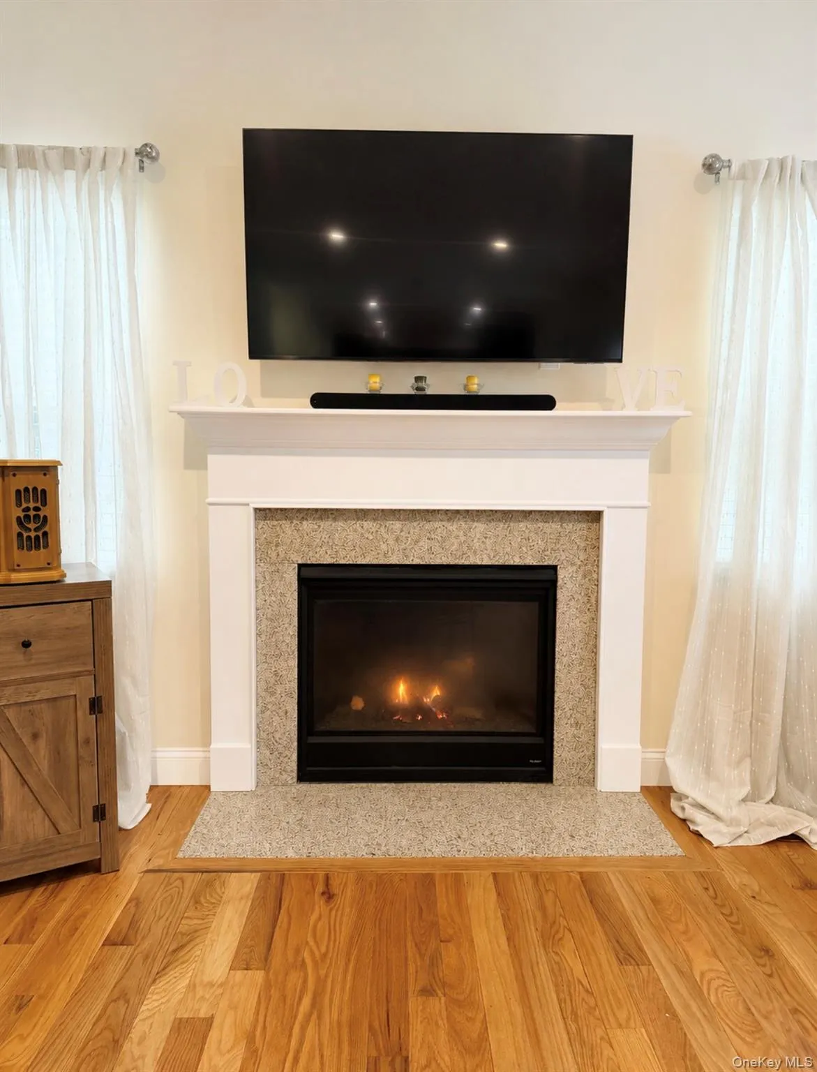 392 Bailey Road, Montgomery, NY, 4 Bedrooms Bedrooms, 8 Rooms Rooms,2 BathroomsBathrooms,Residential,For Rent,Bailey,0,1046076 392 Bailey Road, Montgomery, NY, 4 Bedrooms Bedrooms, 8 Rooms Rooms,2 BathroomsBathrooms,Residential,For Rent,Bailey,0,1046076