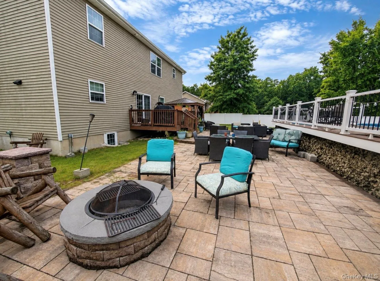 392 Bailey Road, Montgomery, NY, 4 Bedrooms Bedrooms, 8 Rooms Rooms,2 BathroomsBathrooms,Residential,For Rent,Bailey,0,1046076 392 Bailey Road, Montgomery, NY, 4 Bedrooms Bedrooms, 8 Rooms Rooms,2 BathroomsBathrooms,Residential,For Rent,Bailey,0,1046076