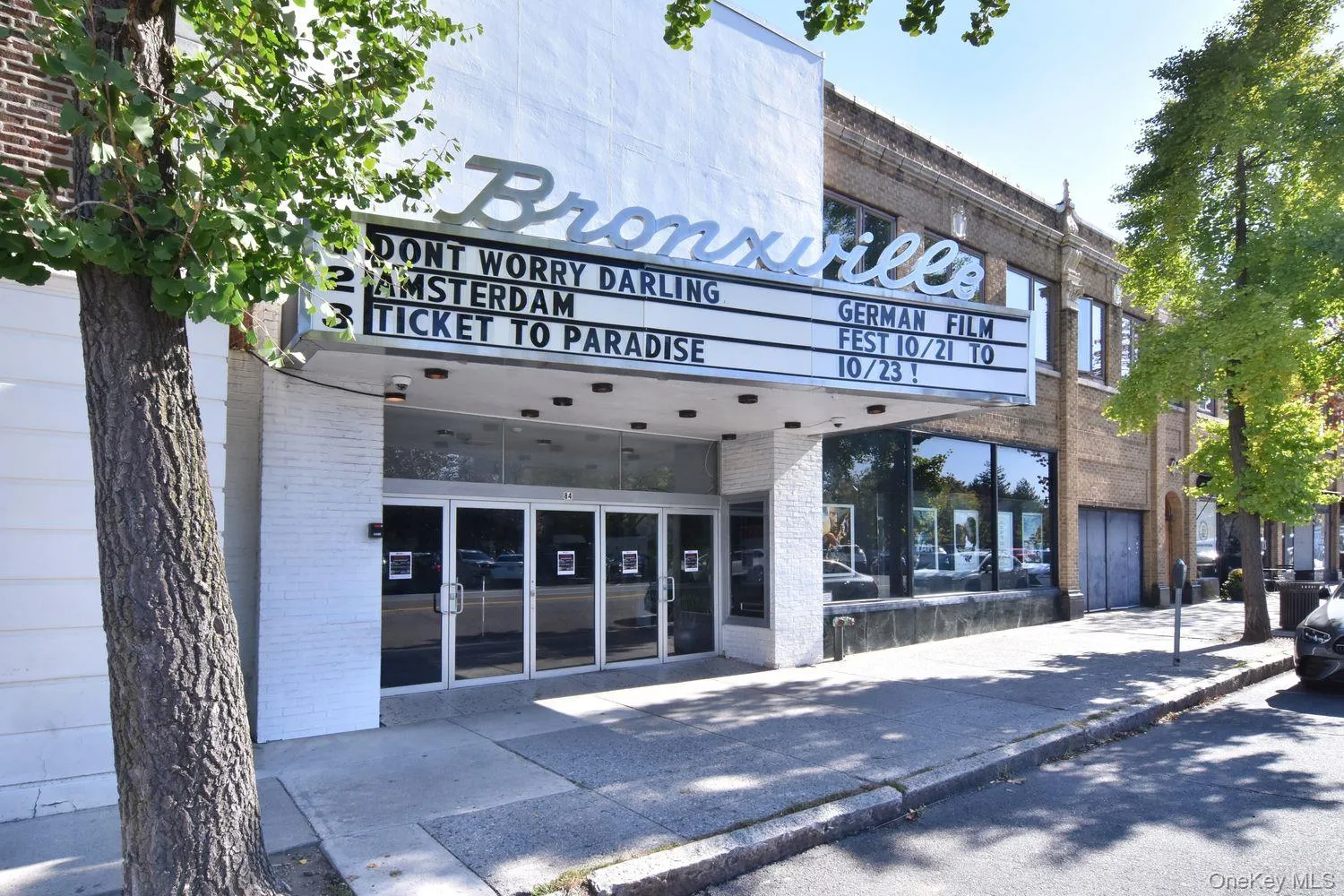 246 Bronxville Road, Yonkers, NY, 2 Bedrooms Bedrooms, 4 Rooms Rooms,1 BathroomBathrooms,Residential,For Rent,Bronxville,0,1046079 246 Bronxville Road, Yonkers, NY, 2 Bedrooms Bedrooms, 4 Rooms Rooms,1 BathroomBathrooms,Residential,For Rent,Bronxville,0,1046079